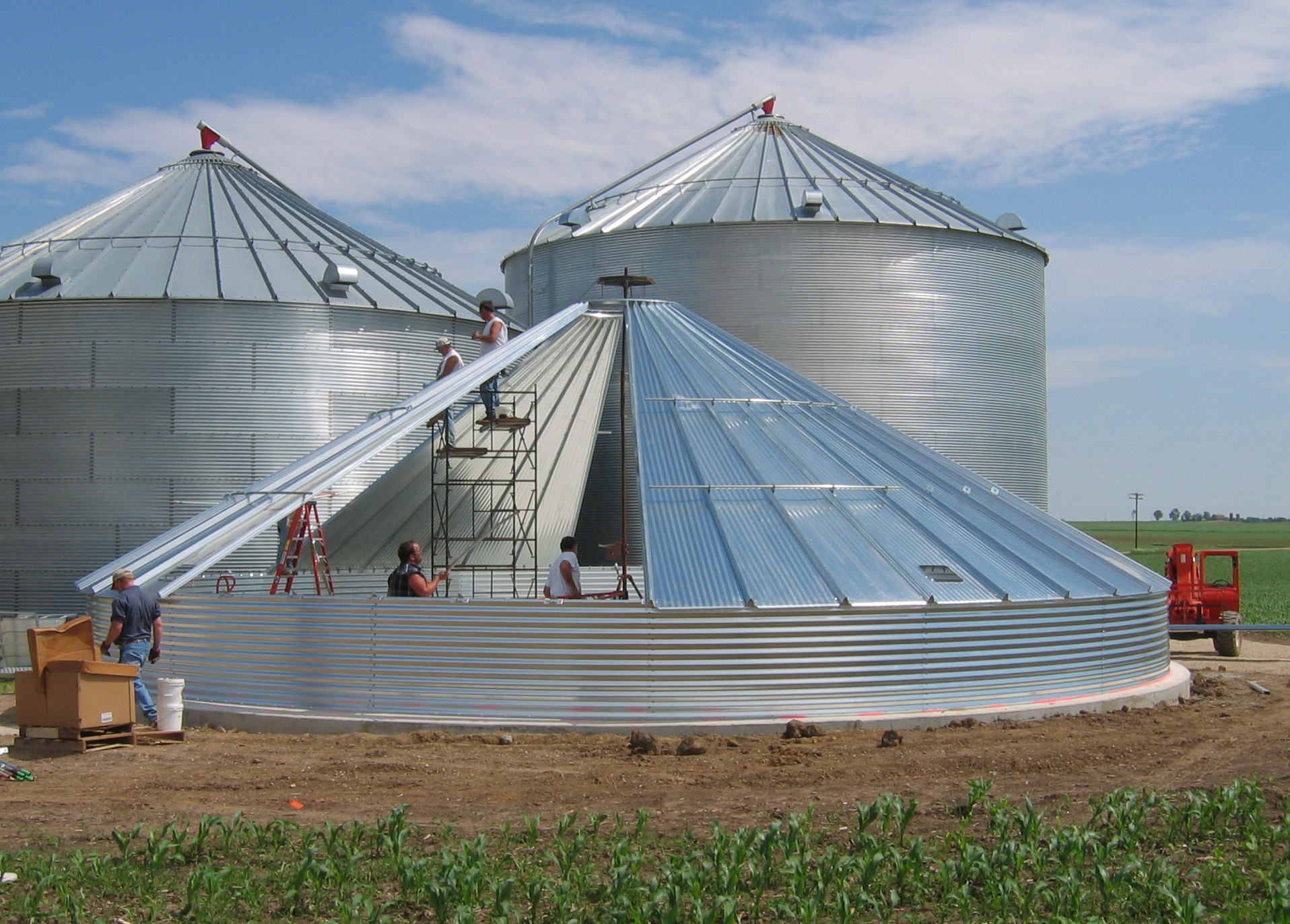 Grain Bin Erection >> Tri County Ag Center