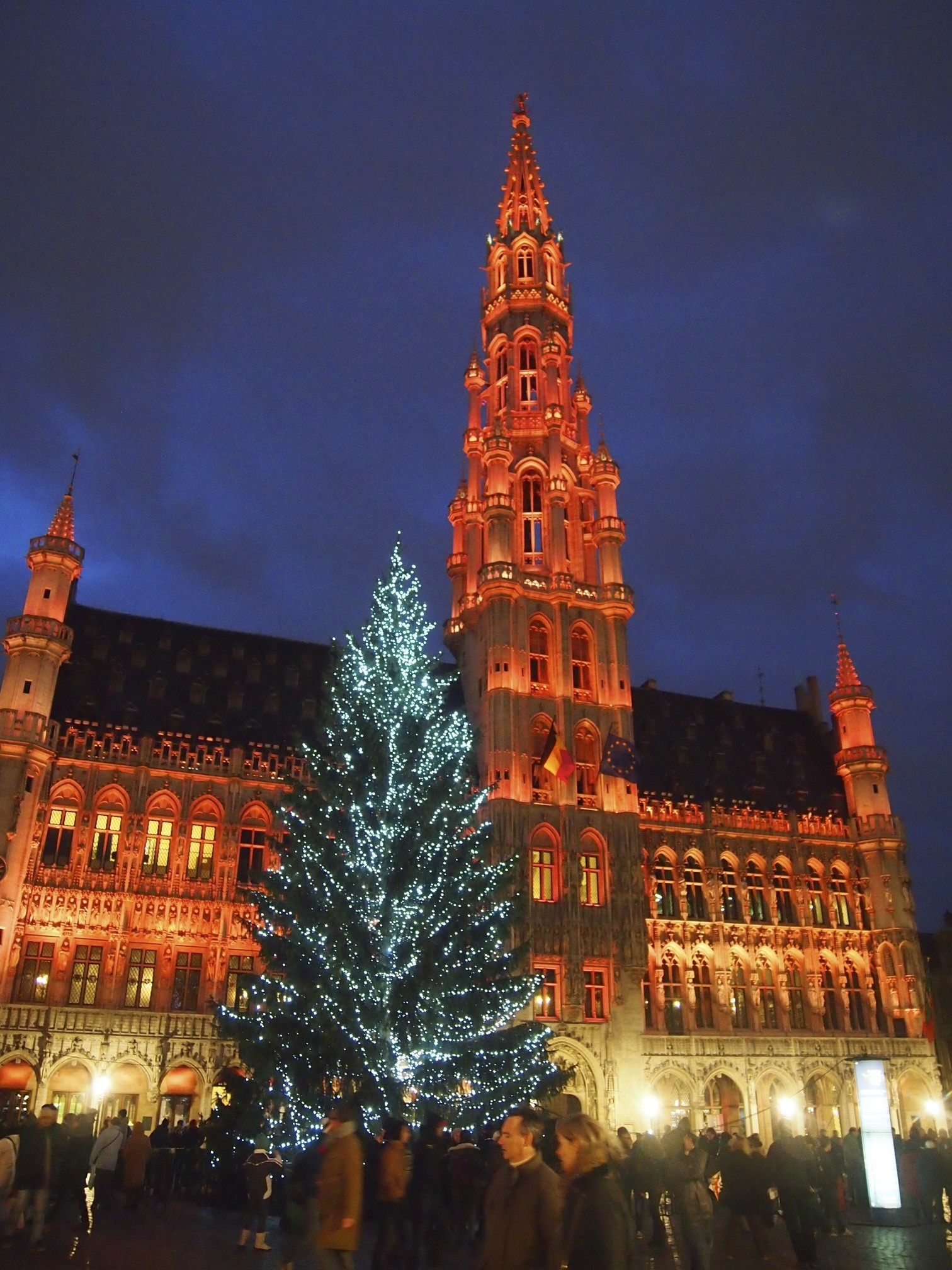Grand place in brussels photo