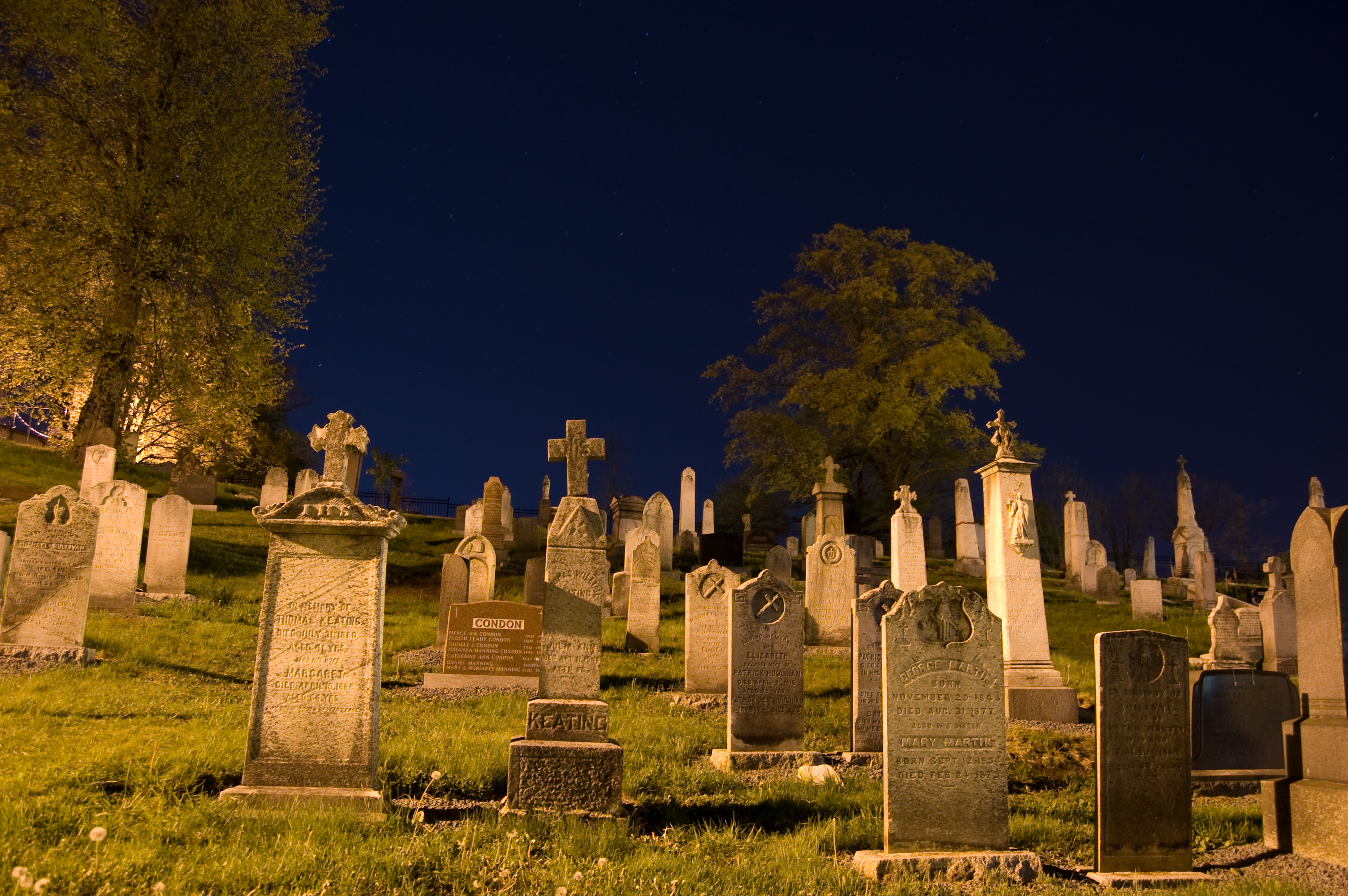 Night Shots in a Graveyard | KeithK