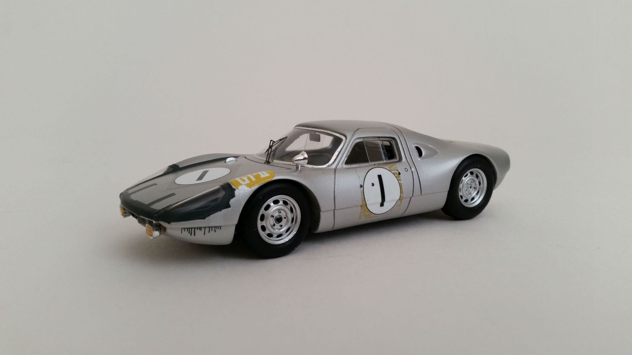Porsche 904 Carrera GTS (1964 Japan GP Winner) - 1:43 Scale Model ...