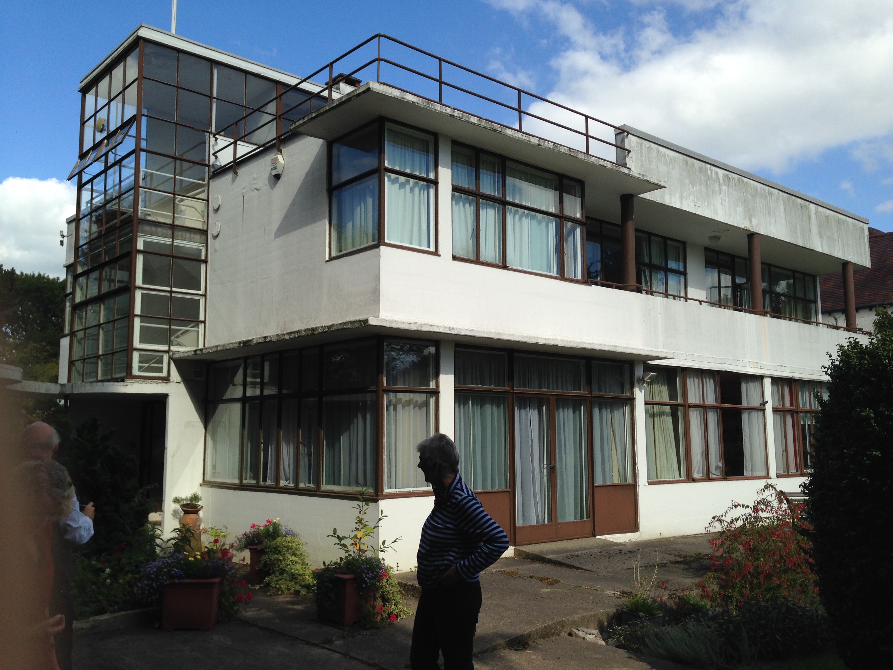Bristol's Modernist Architecture – The Concrete House | Clay and Fire