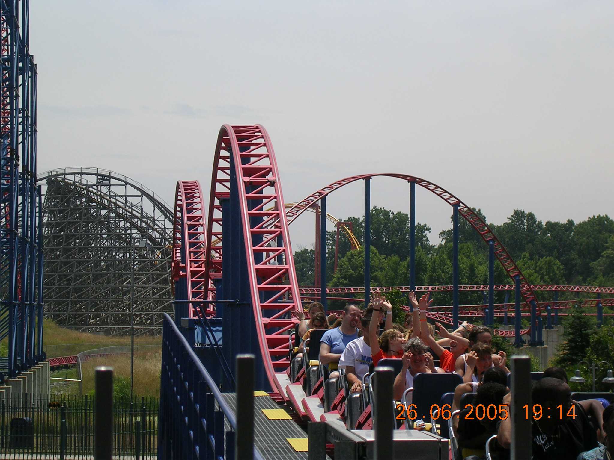 Superman - Ride Of Steel - Six Flags America • Captain Coaster