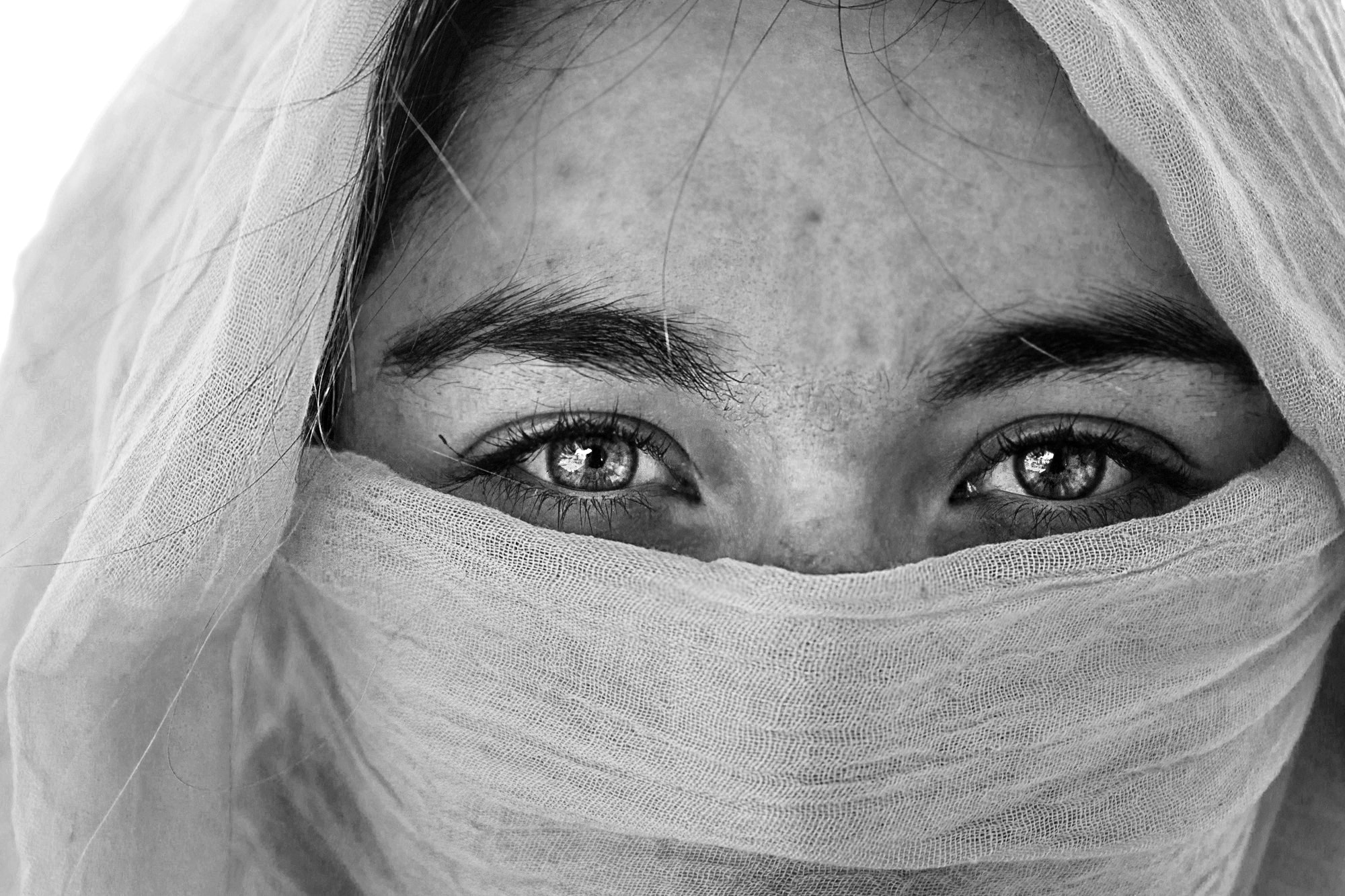 Grayscale Photography of a Person With Scarf, Beautiful, Black-and-white, Eyebrows, Eyes, HQ Photo