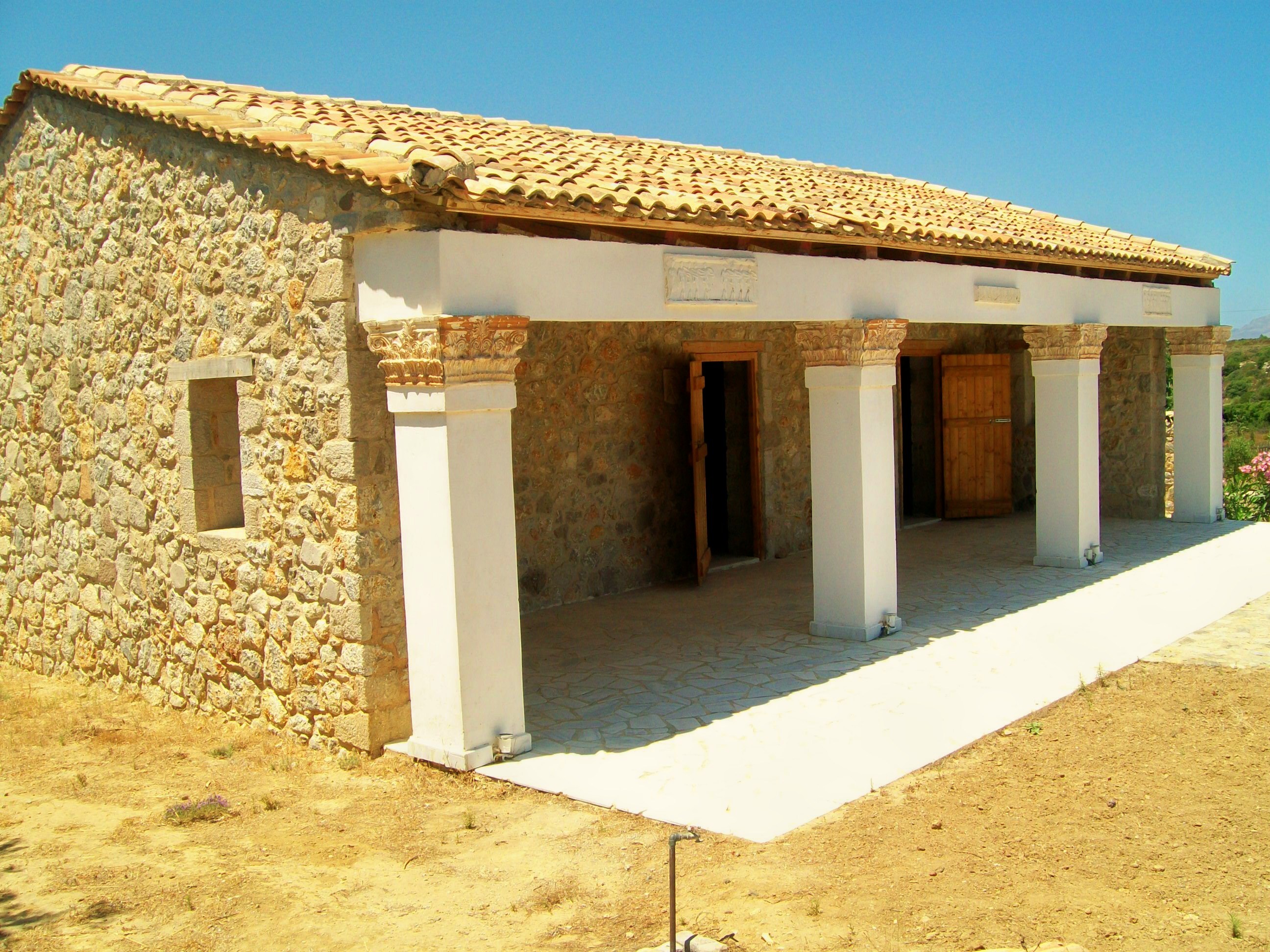 Greek Homes Ancient House - Home Living Now | #12200