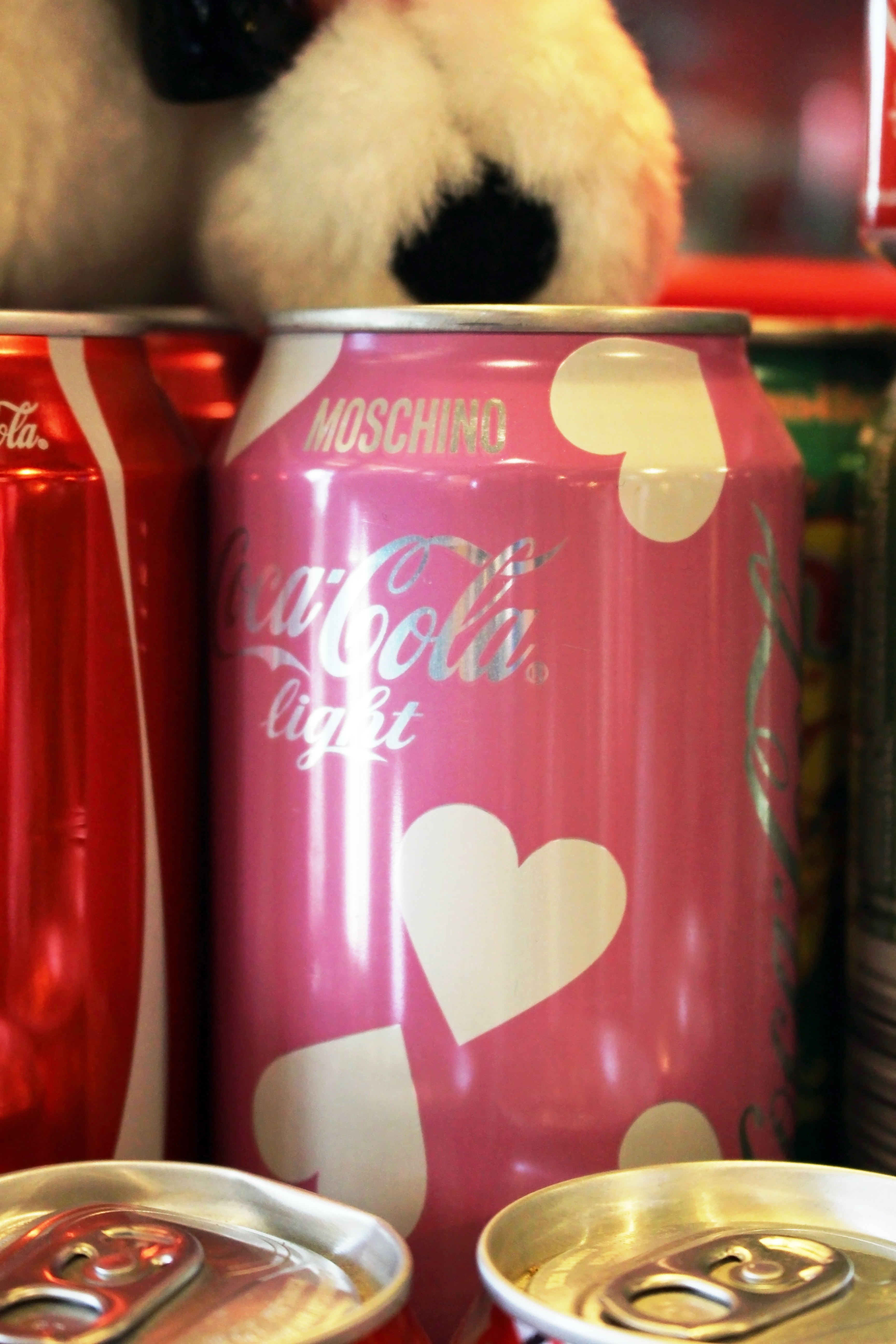Green coca-cola light pink can with hearts photo