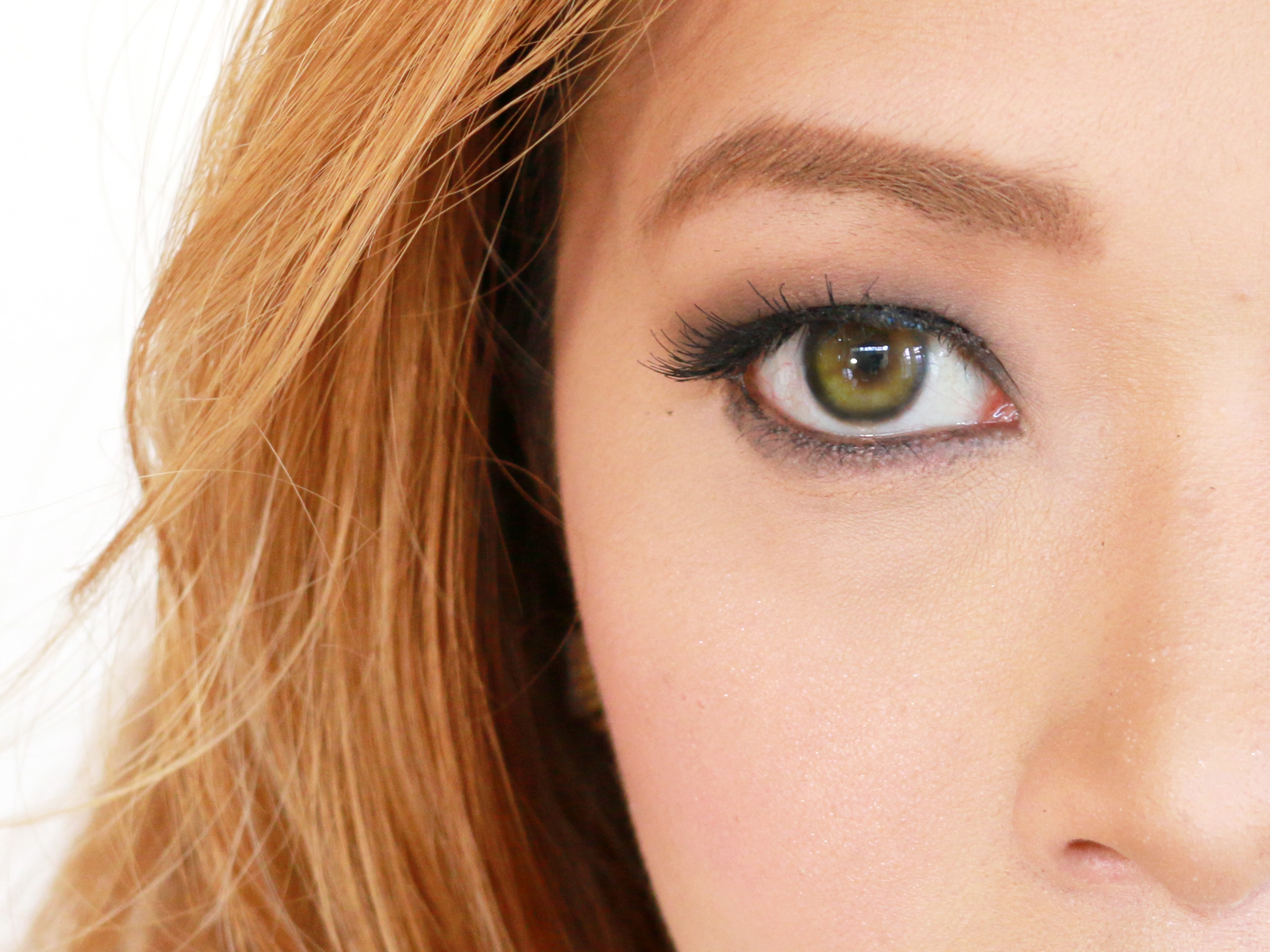 How to Make Green Eyes Stand Out: 10 Steps (with Pictures)
