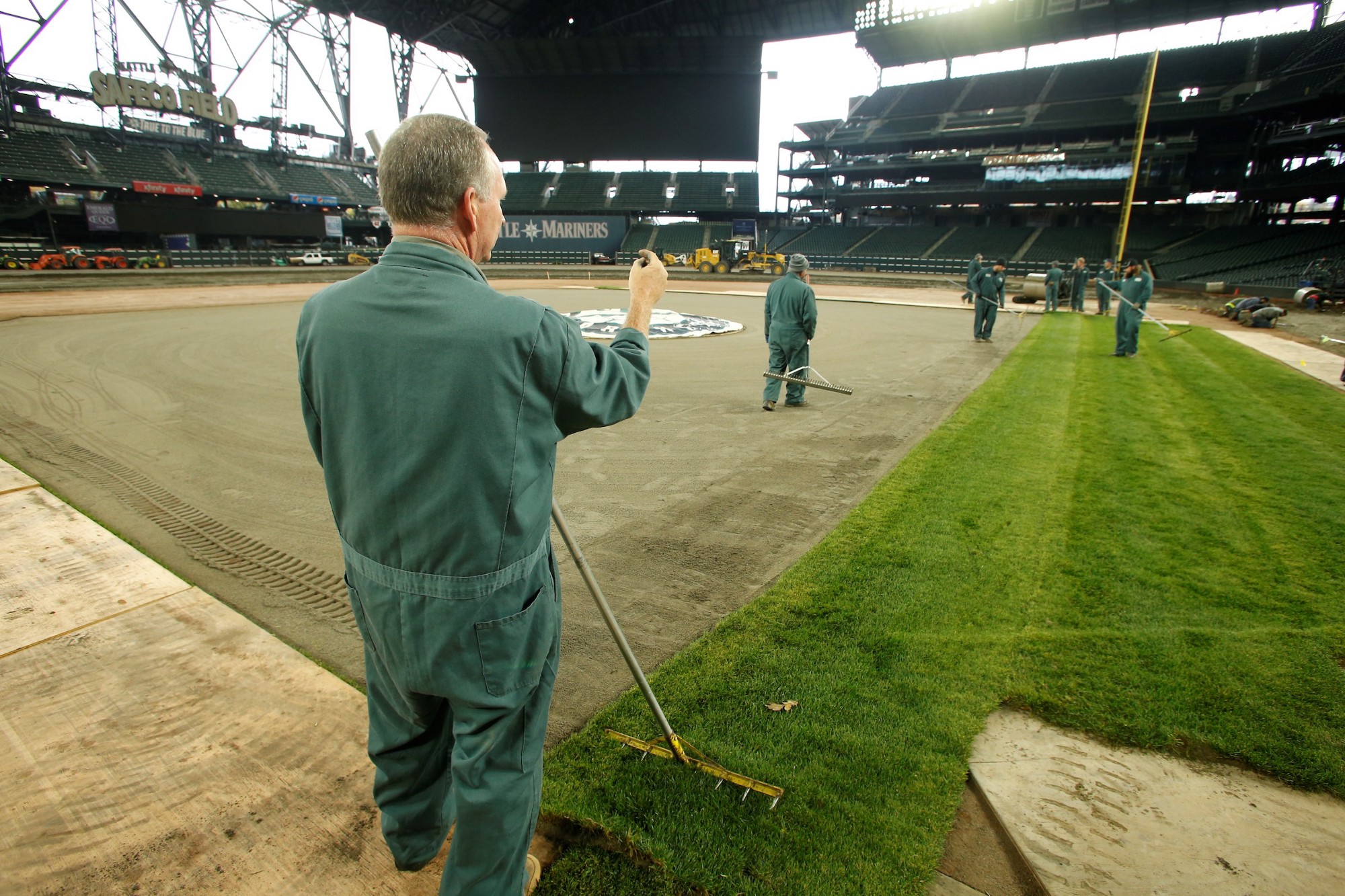Green Grass is back at Safeco Field – From the Corner of Edgar & Dave