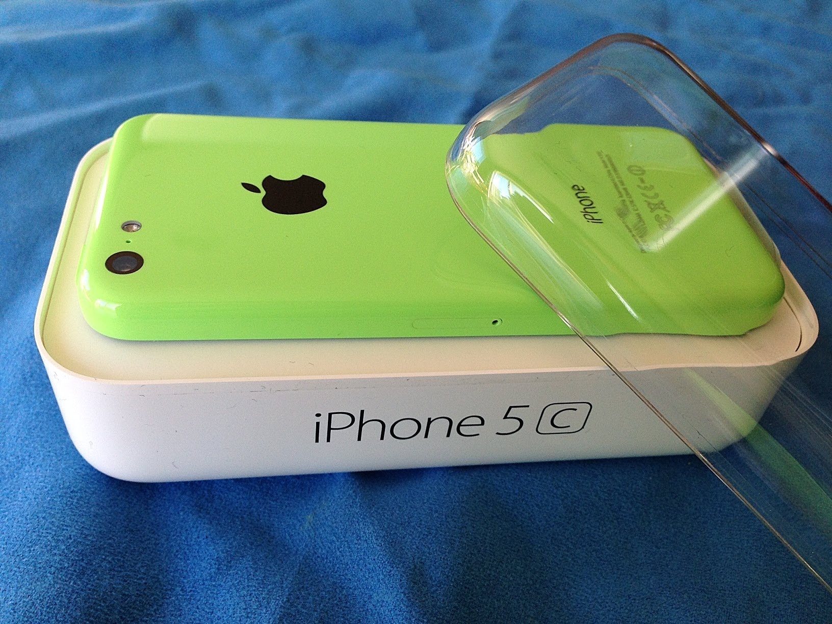 Unlocked Green iPhone 5c Unboxing - YouTube