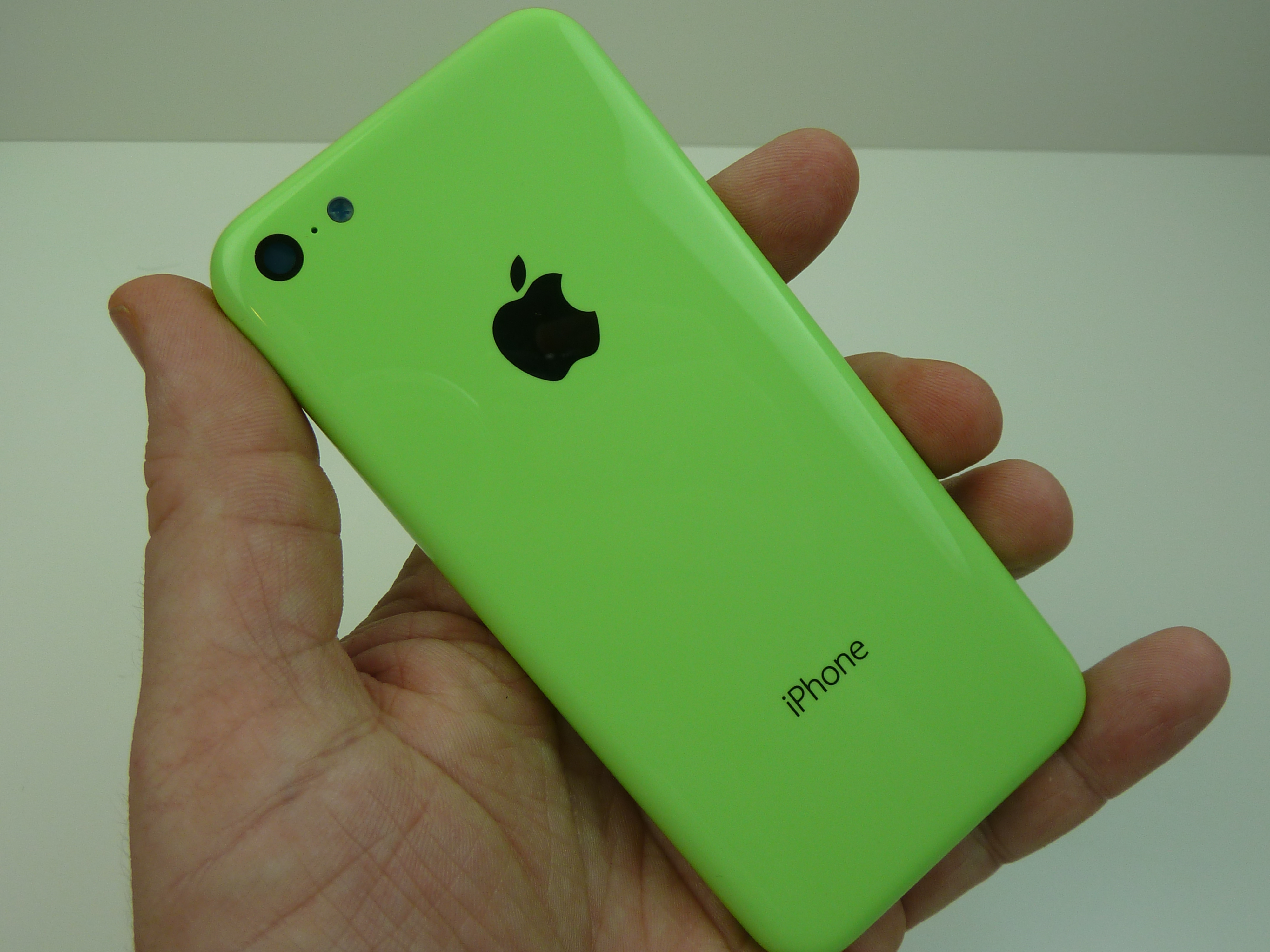 Green iphone 5c photo