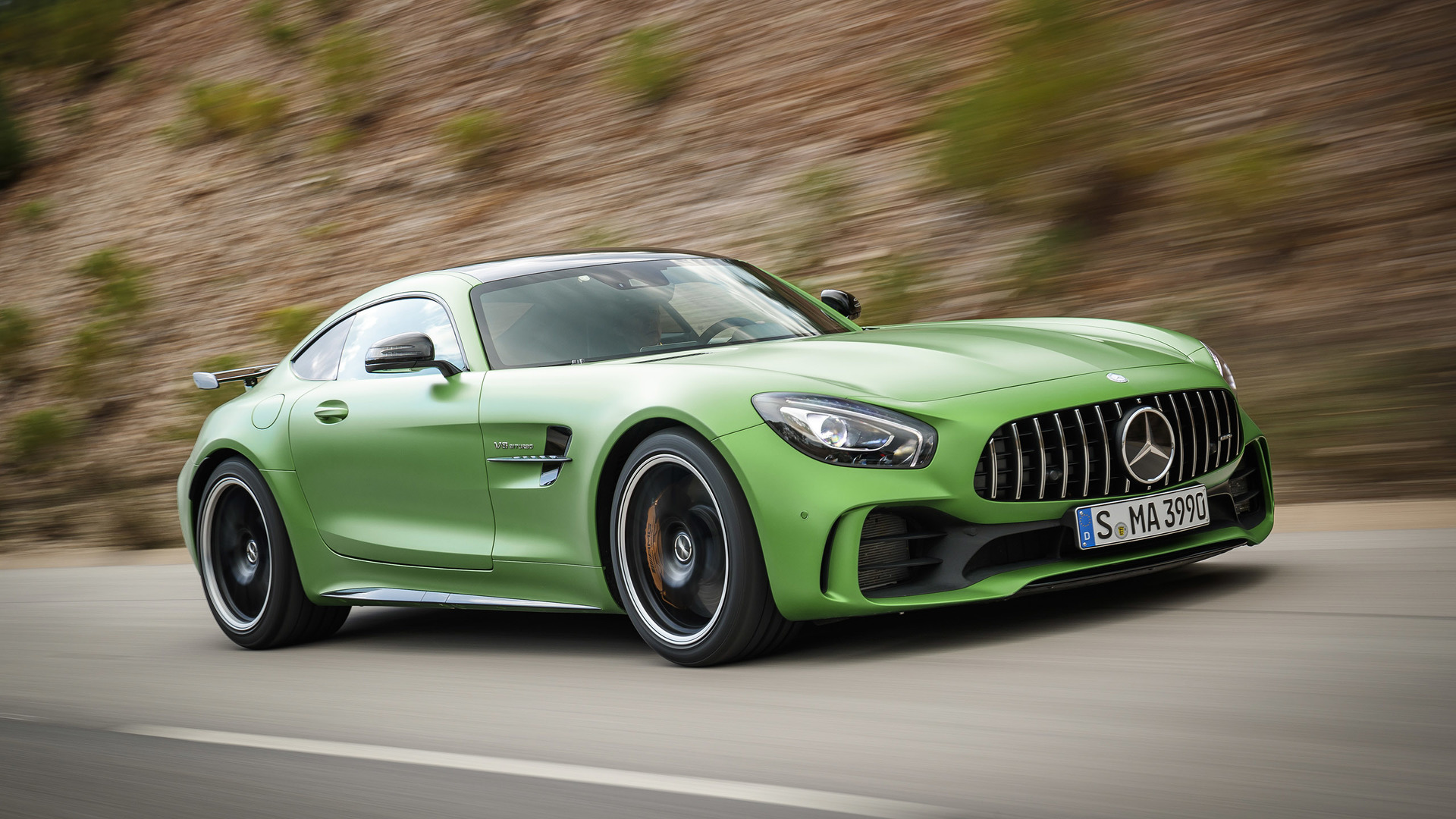2018 Mercedes-AMG GT R First Drive: The green monster of your dreams