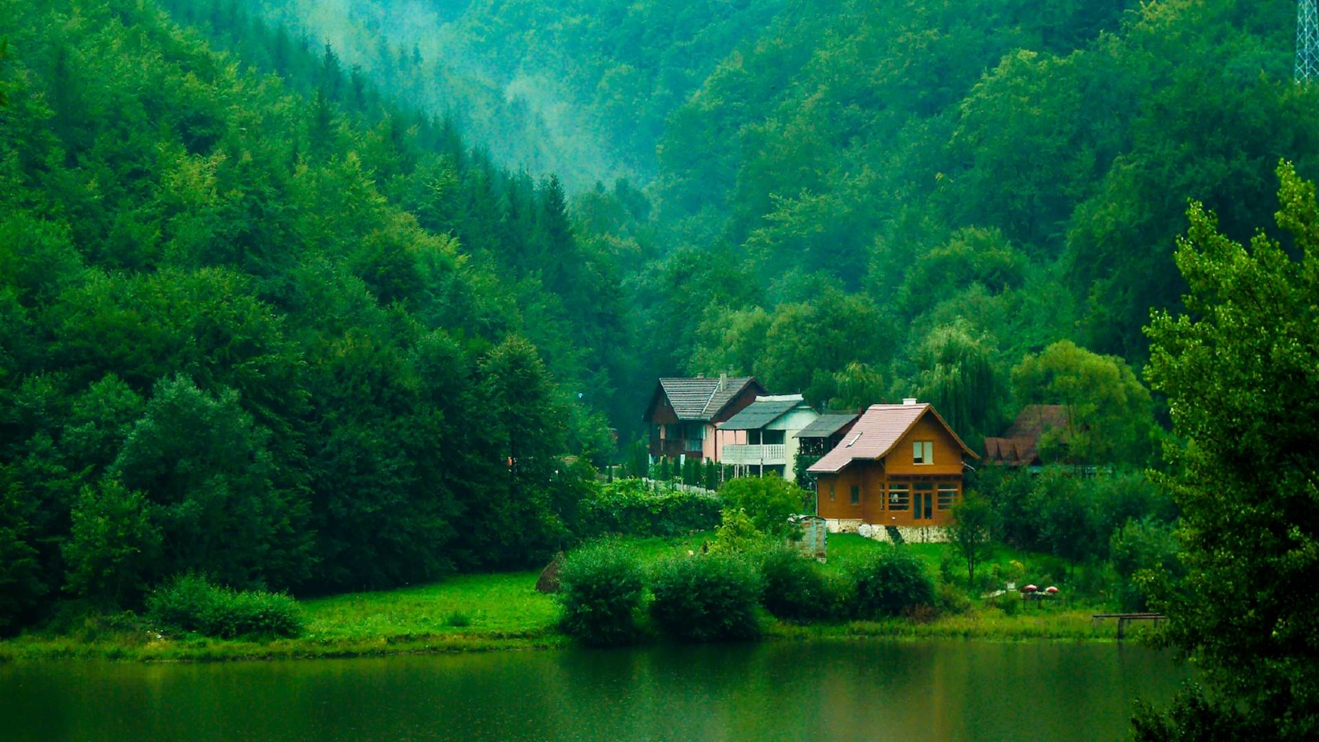 House In The Green Mountain Stunning Scenery Wallpaper ~ Clipgoo