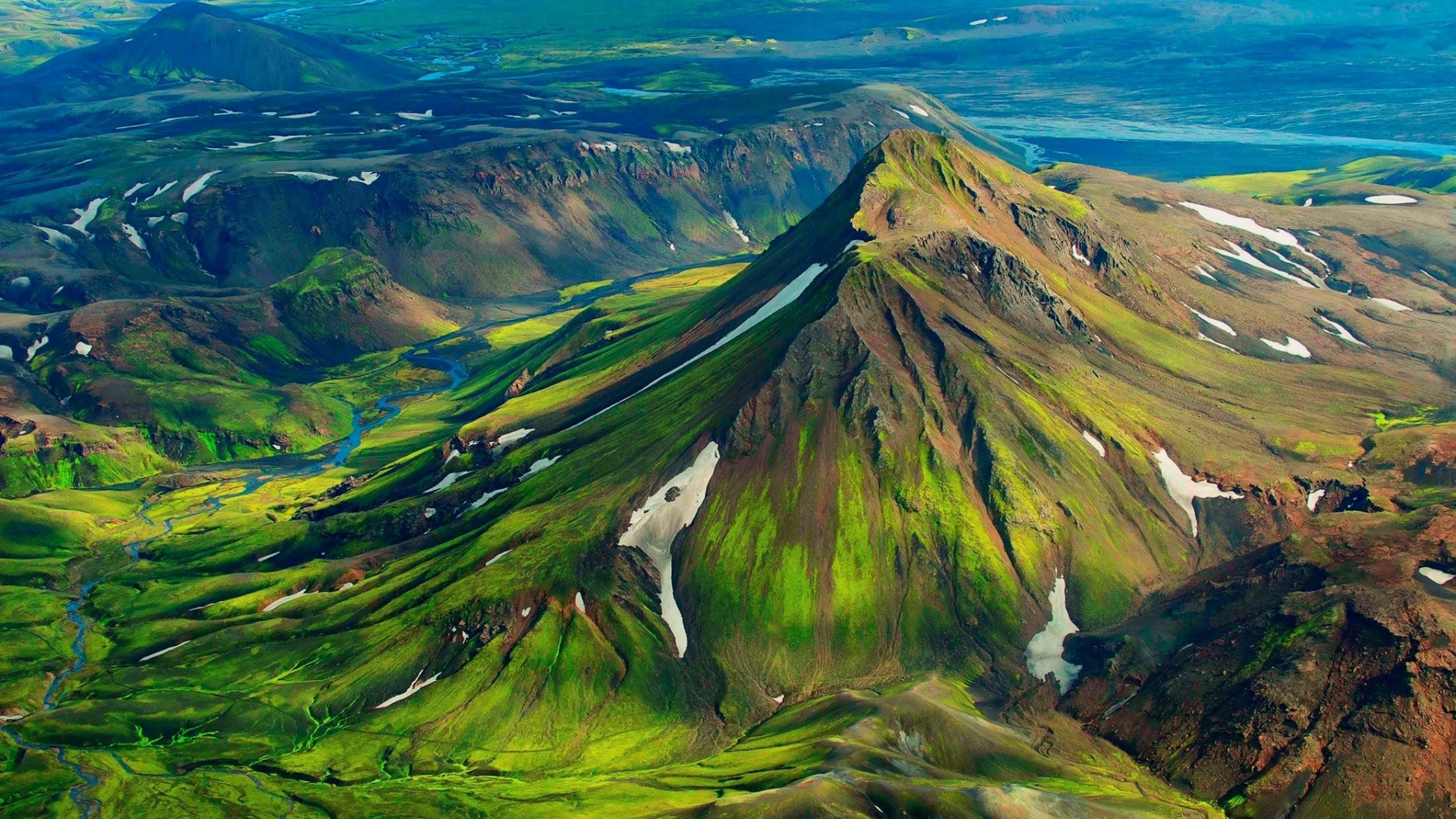 Green Mountain In Iceland Wallpaper | Wallpaper Studio 10 | Tens of ...