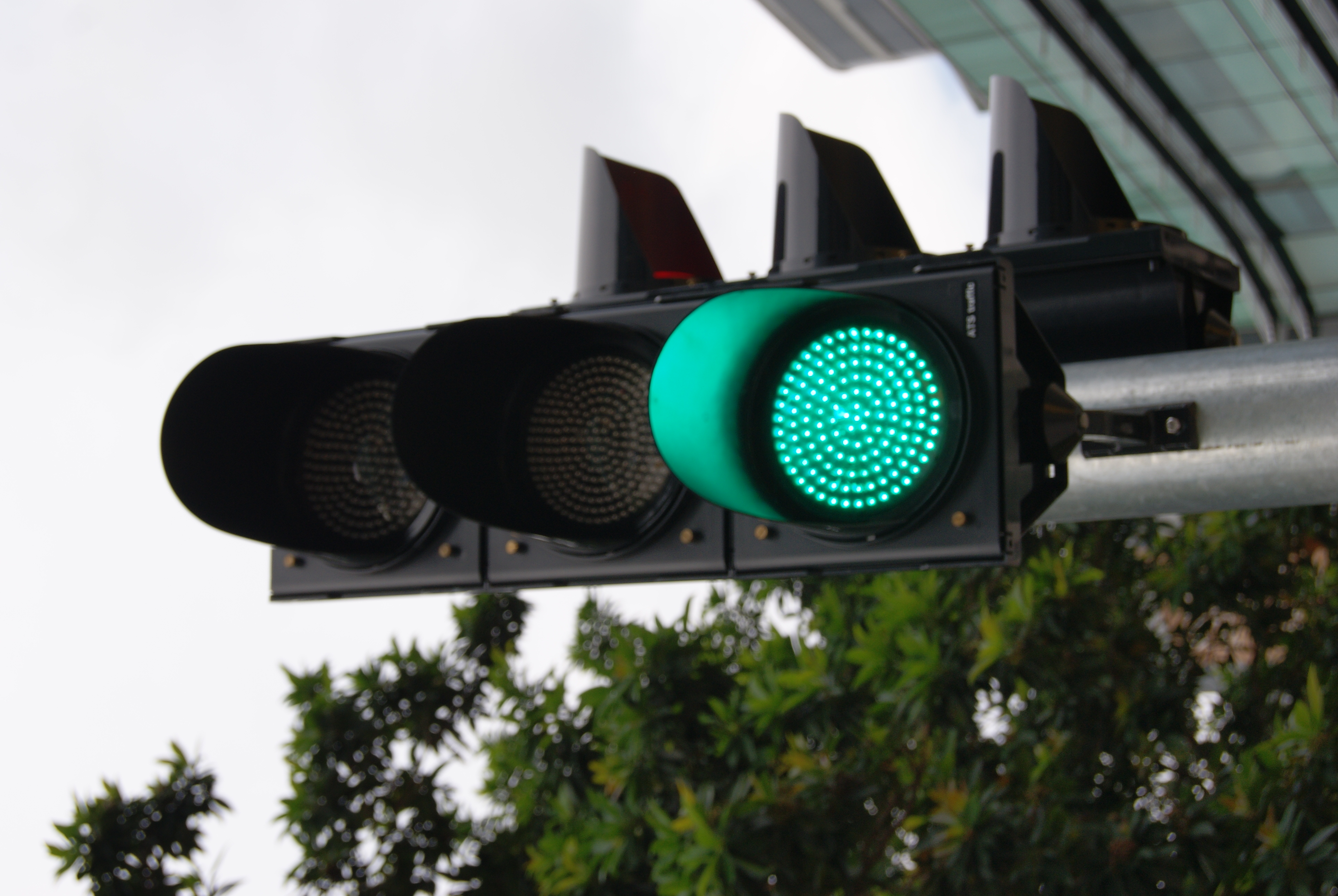 Зеленый светофор