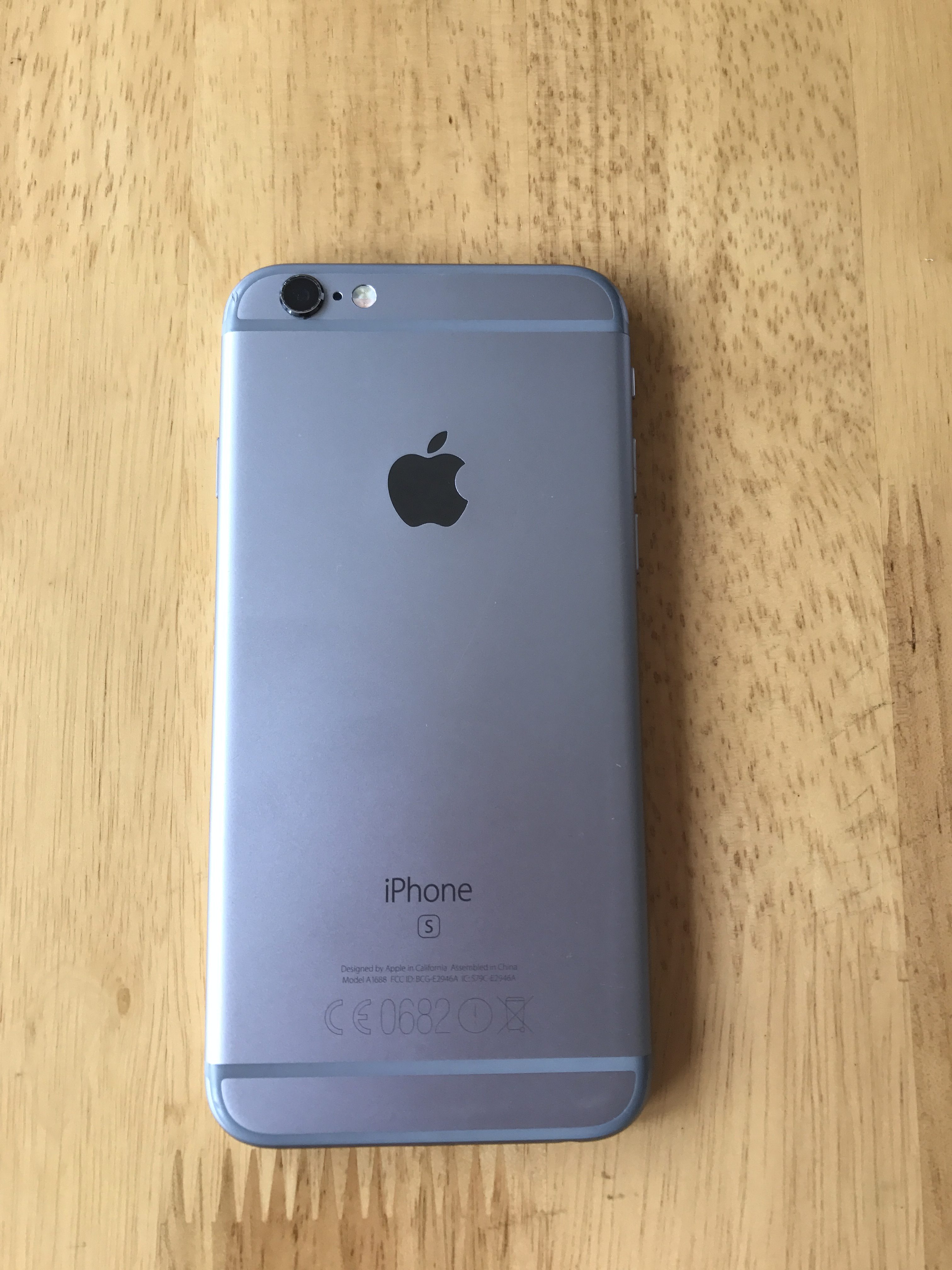 Apple iPhone 6s - 64GB - Space Grey (EE) Smartphone MKQN2
