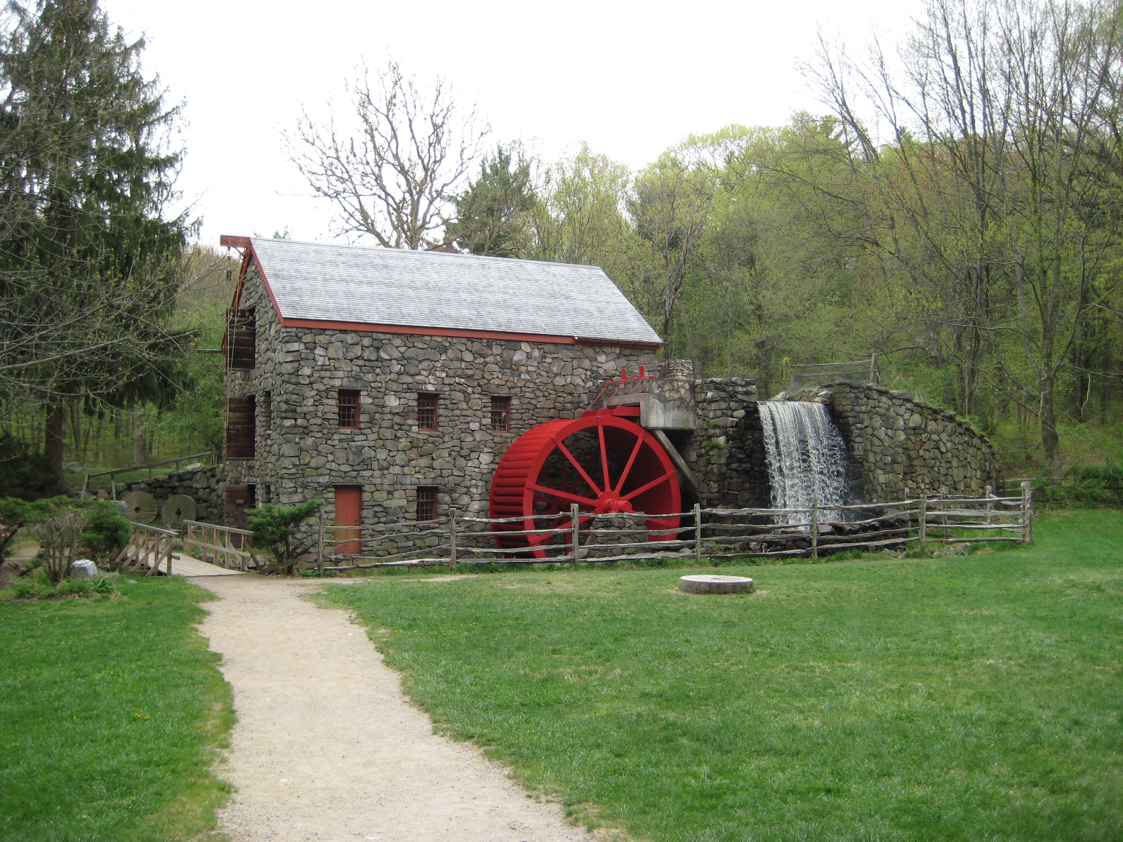 File:Wayside Grist Mill.JPG - Wikimedia Commons
