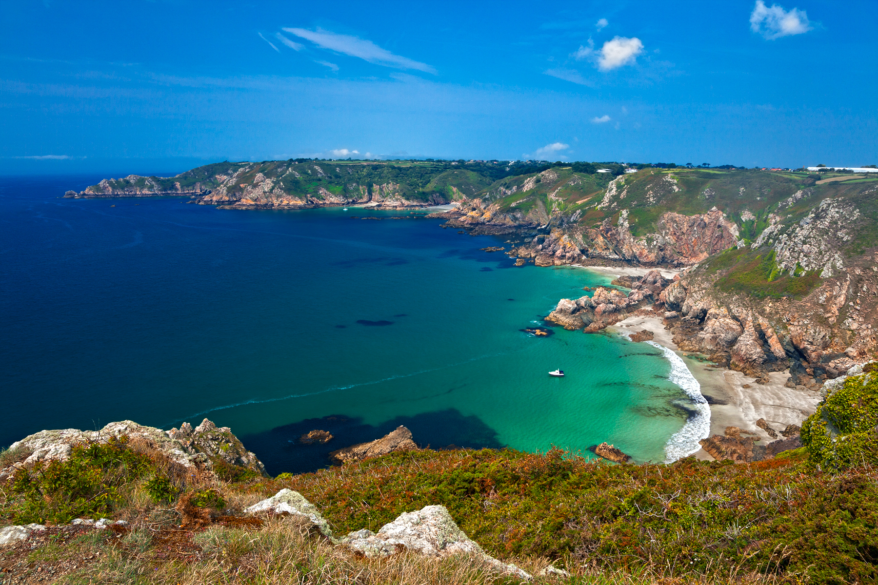 Guernsey coast - hdr photo