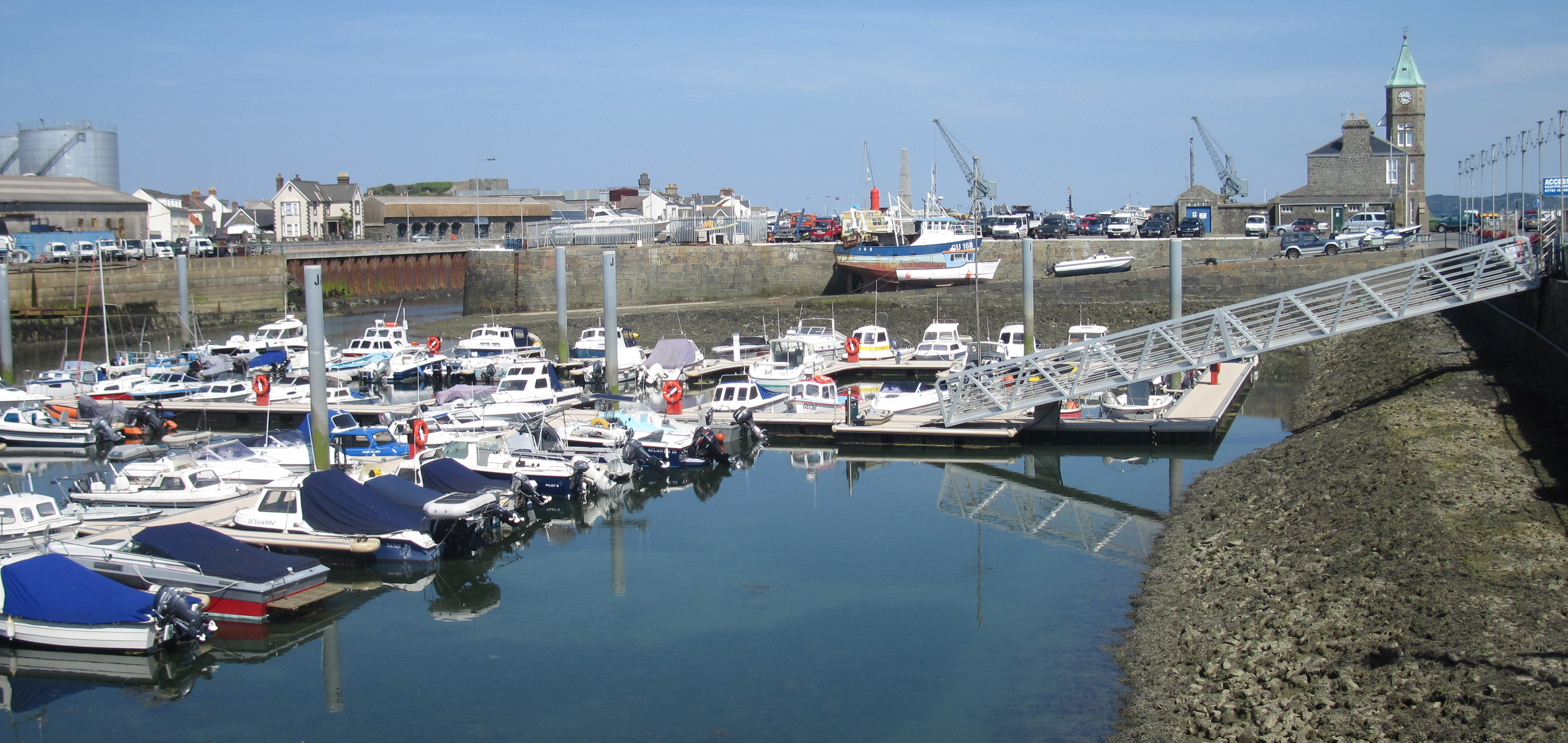File:Guernsey July 2011 276, Saint Sampson harbour.jpg - Wikipedia