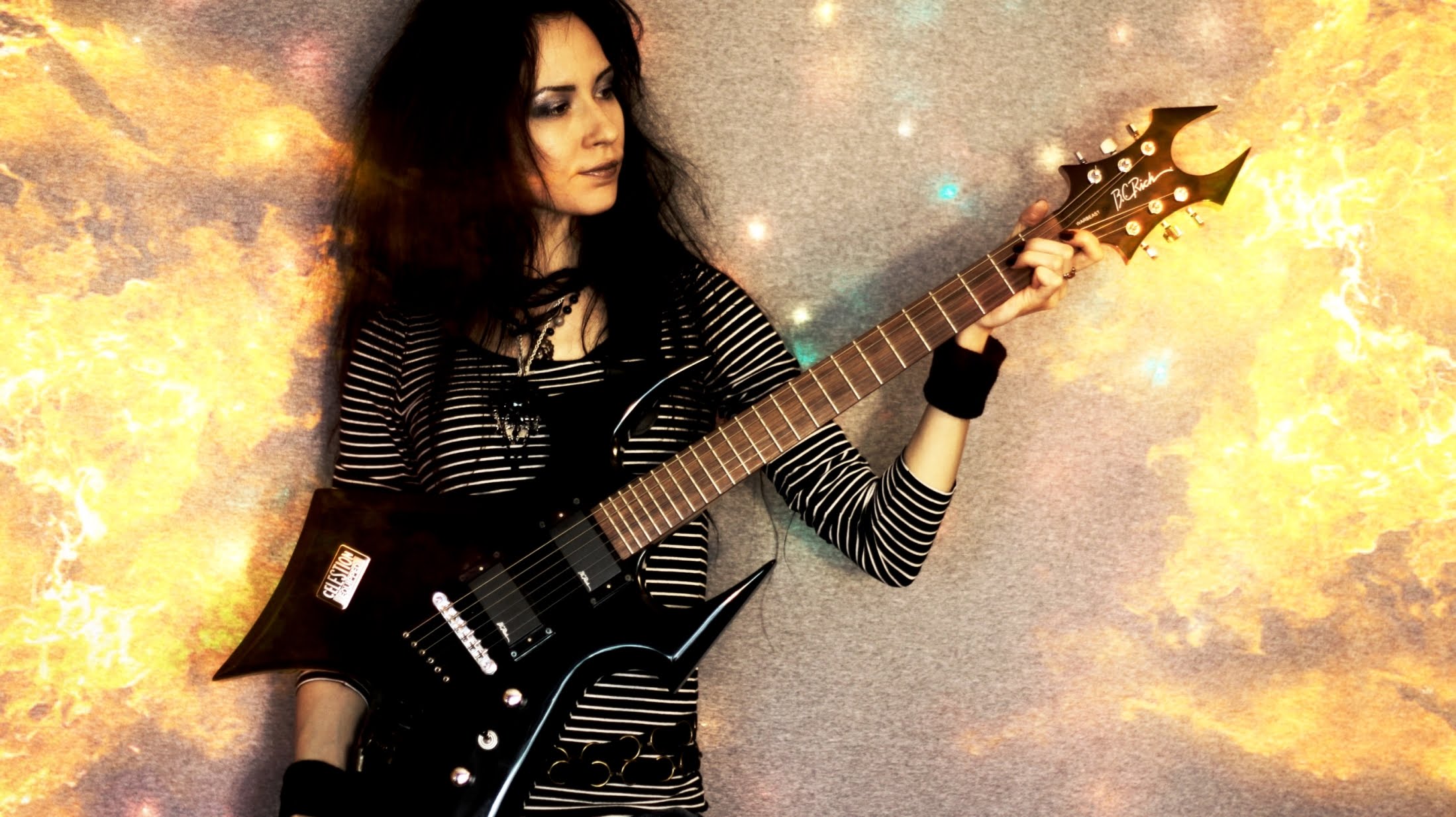 Electric guitar girl playing. - YouTube