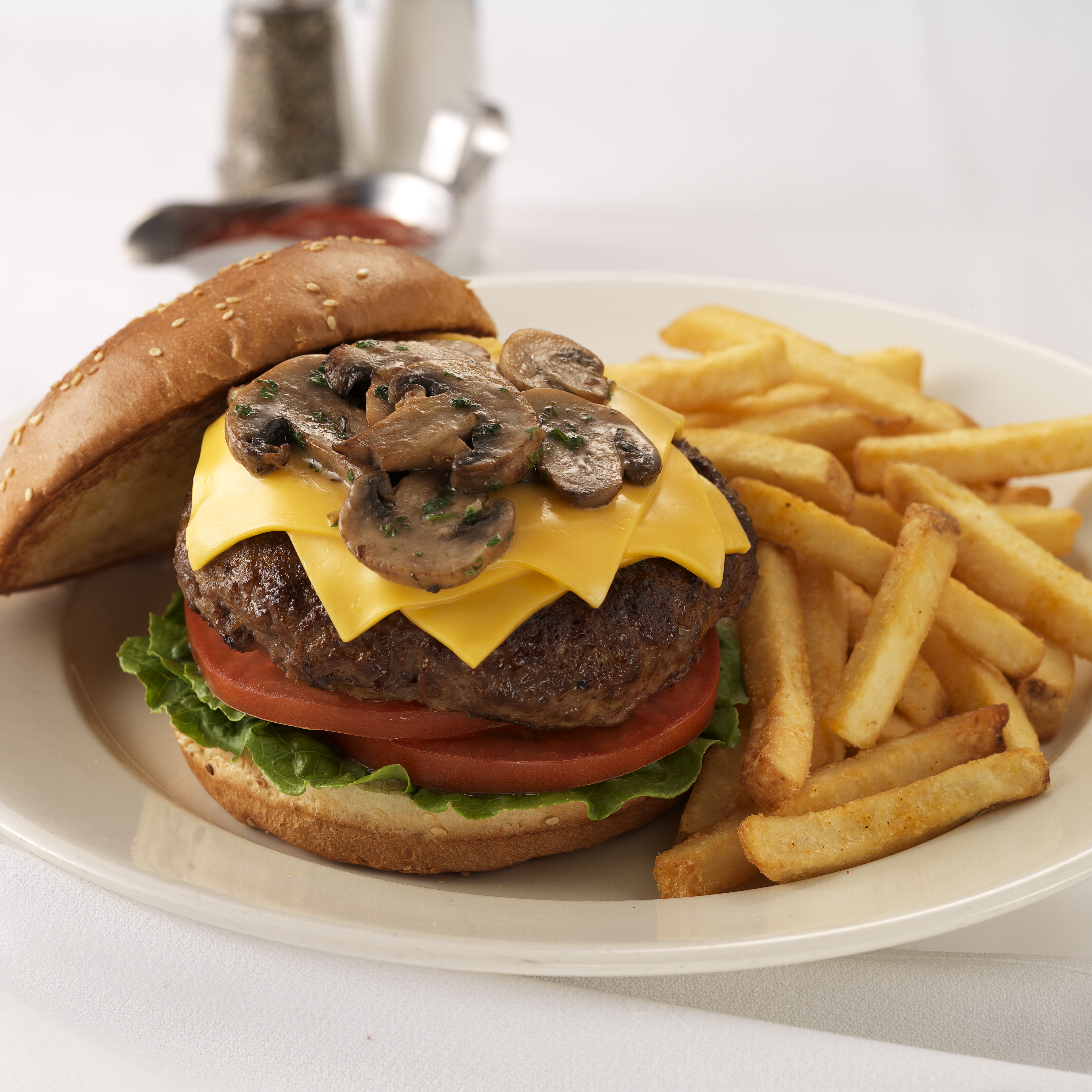July 28 is National Hamburger Day | Foodimentary - National Food ...