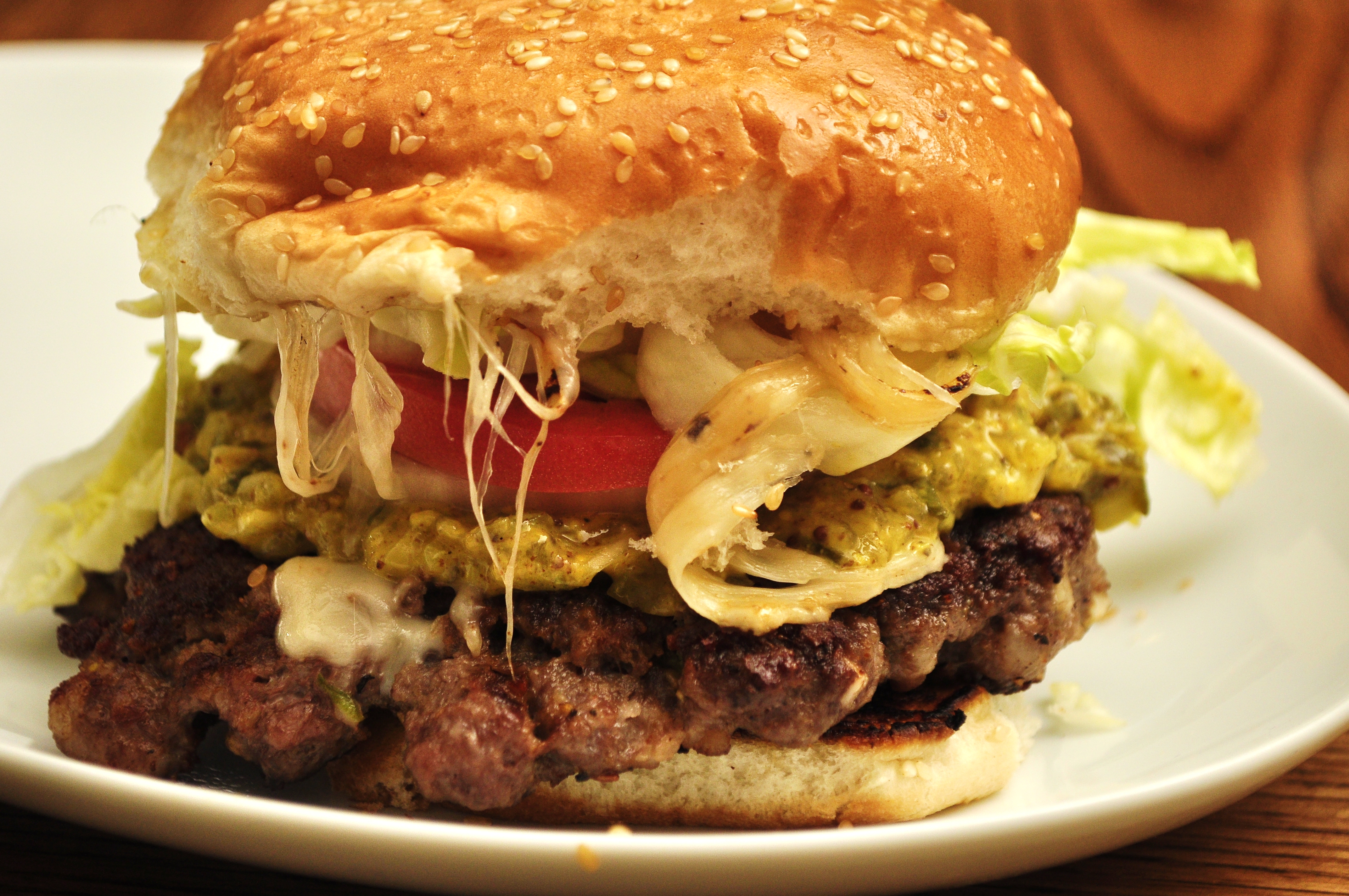 File:Hamburger (2).jpg - Wikimedia Commons
