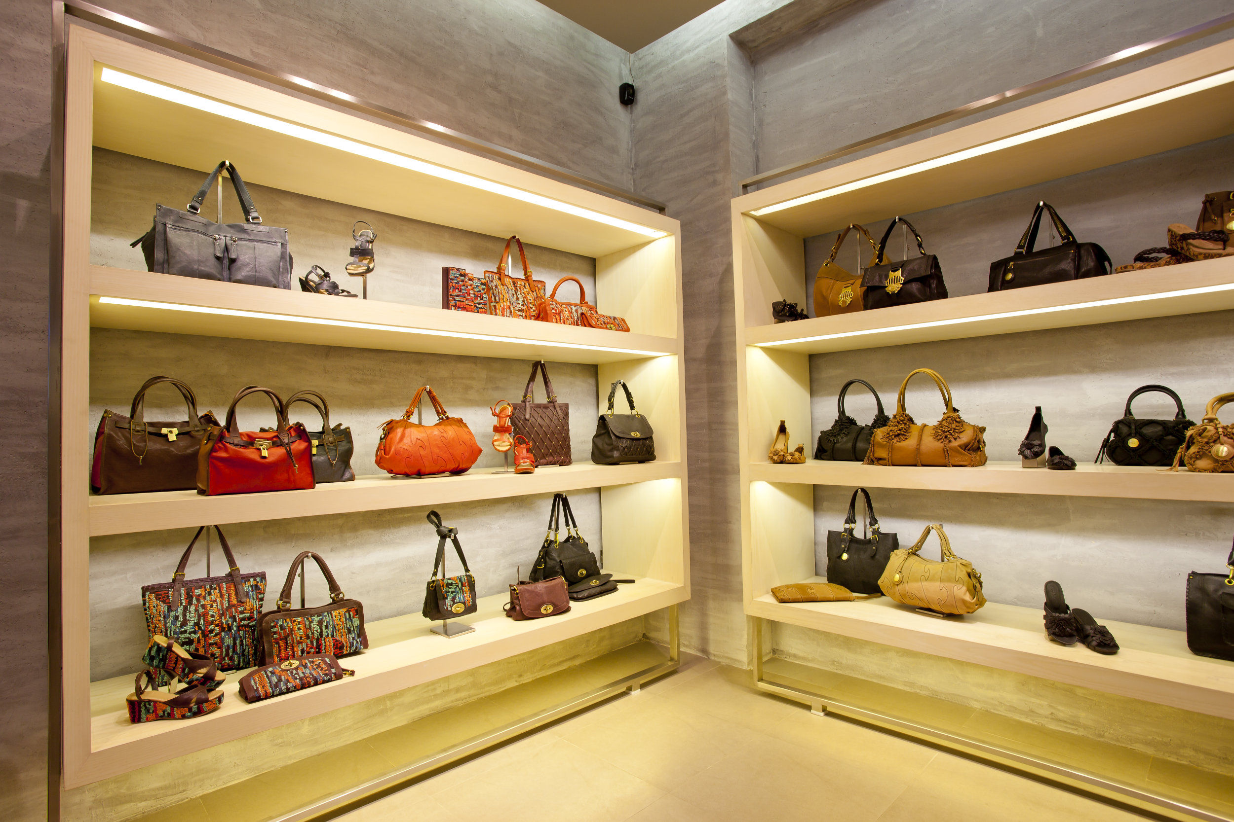 Collection of hand-bags at Eske | shop design ideas | Pinterest