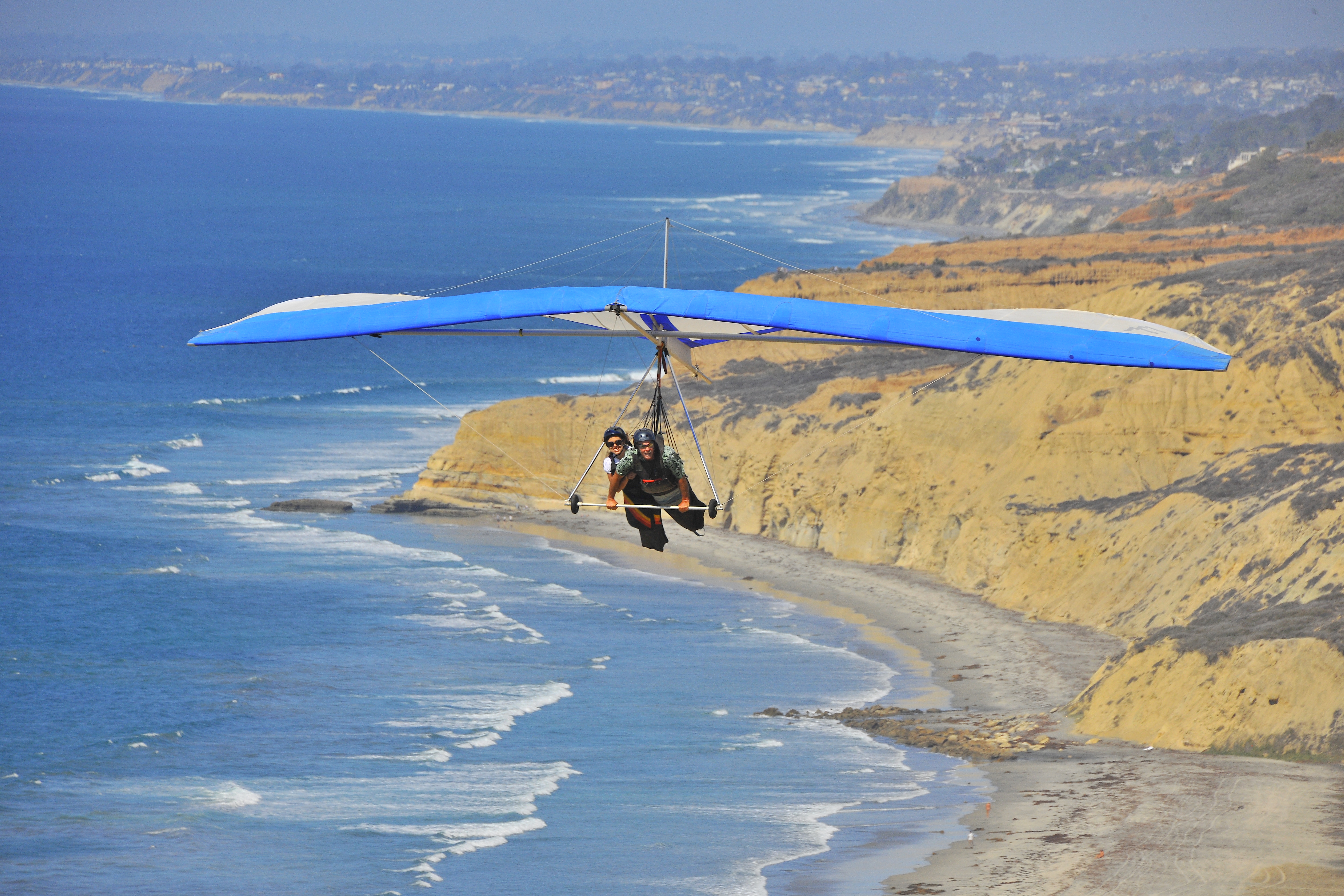 Tandem Hang Gliding Flights | Torrey Pines Gliderport