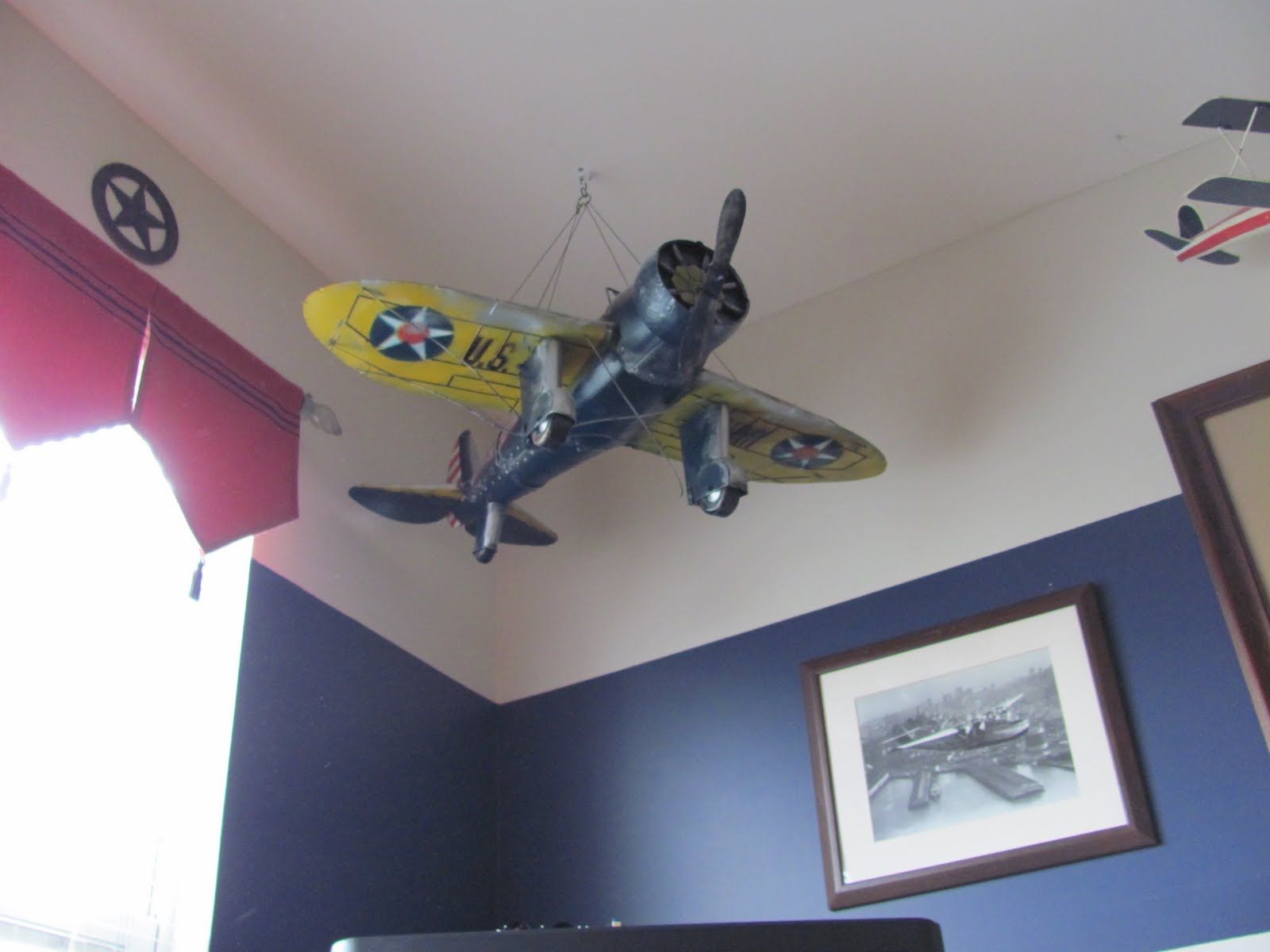 vintage airplane decor | Header: Boys Airplane Bedroom | Boys room ...