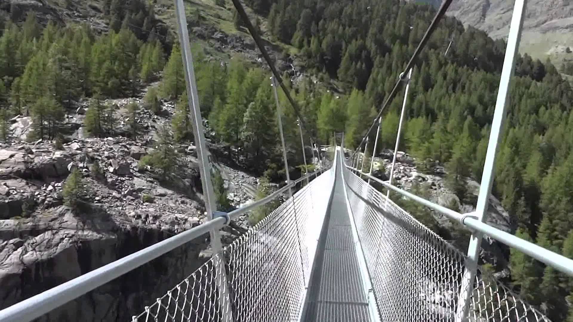 Hanging Bridge of Ghasa, Nepal - YouTube