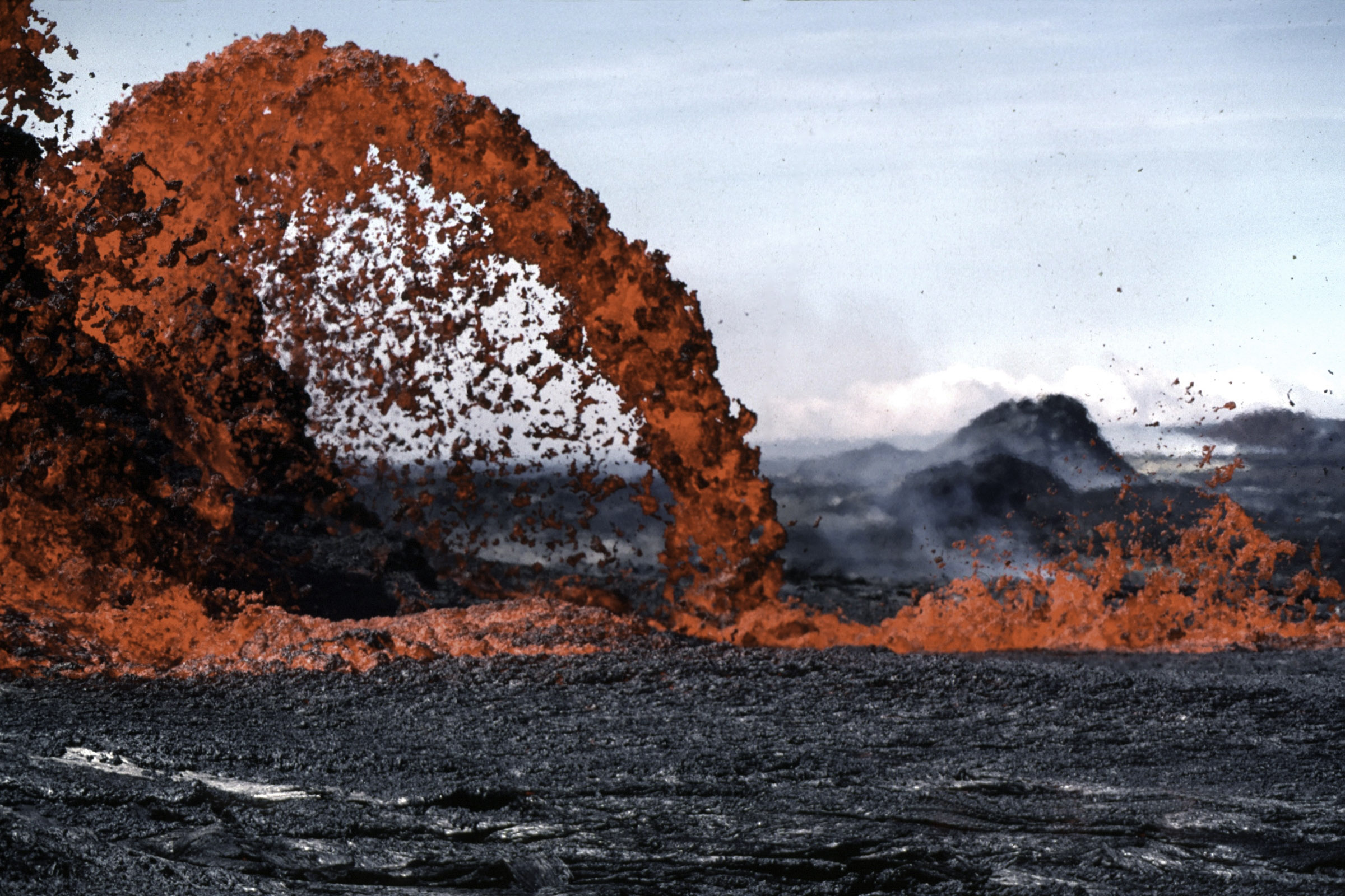 Volcano Spewing Lava at Hawaii Volcanoes National Park image - Free ...