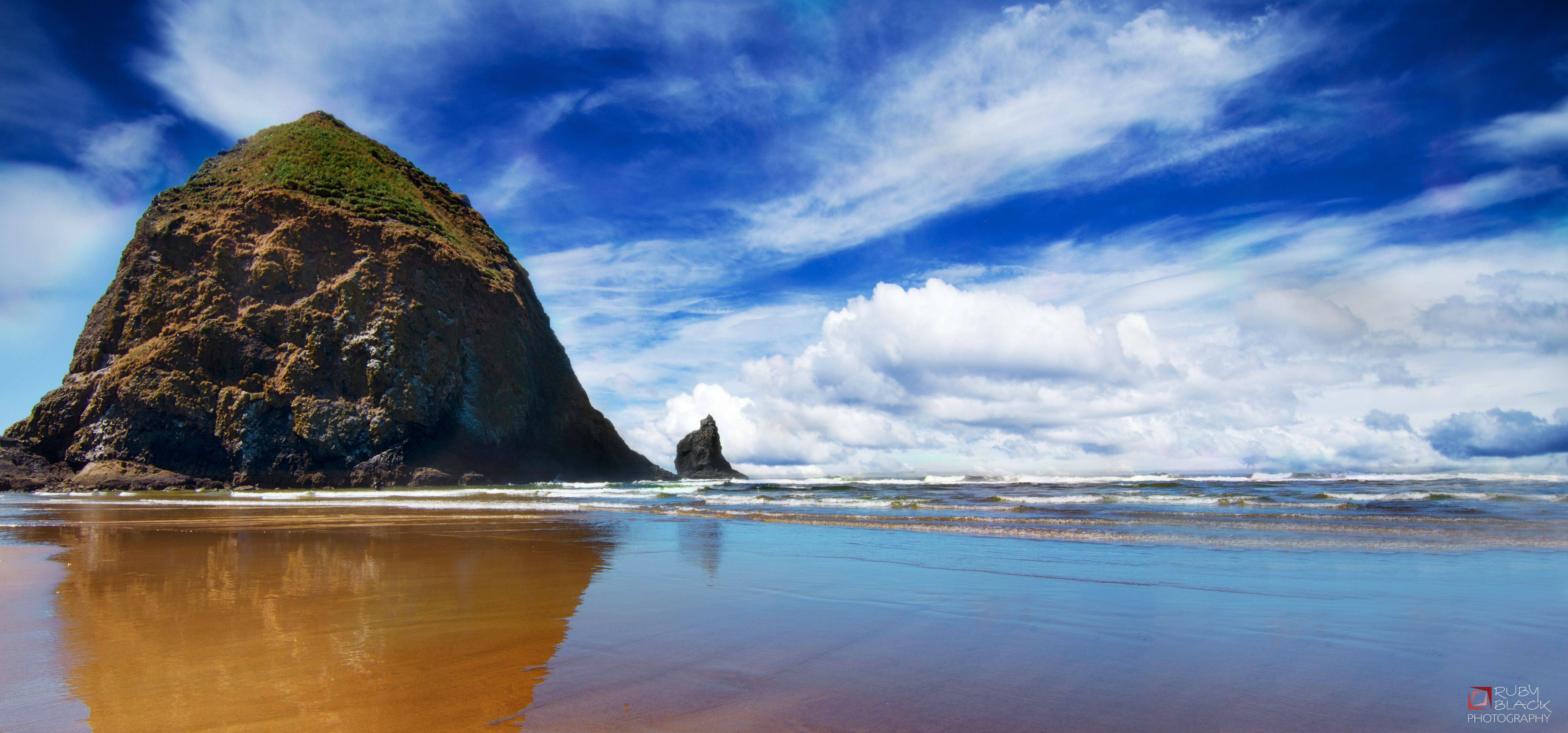 Perfect day at Haystack Rock - Cannon Beach, Oregon [8164x3815] [OC ...