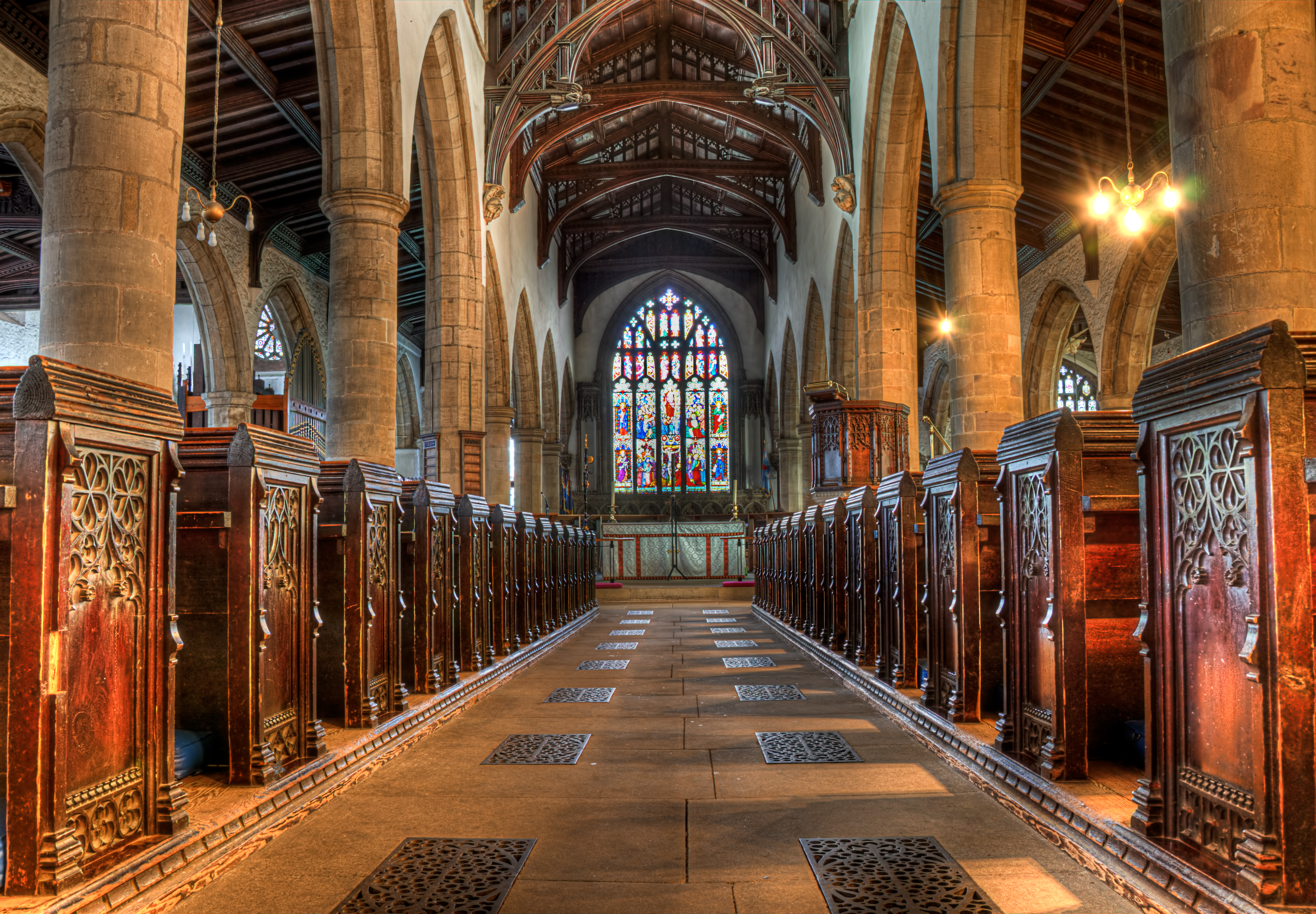 Parish Church Kendal HDR | Stefan J.'s blog
