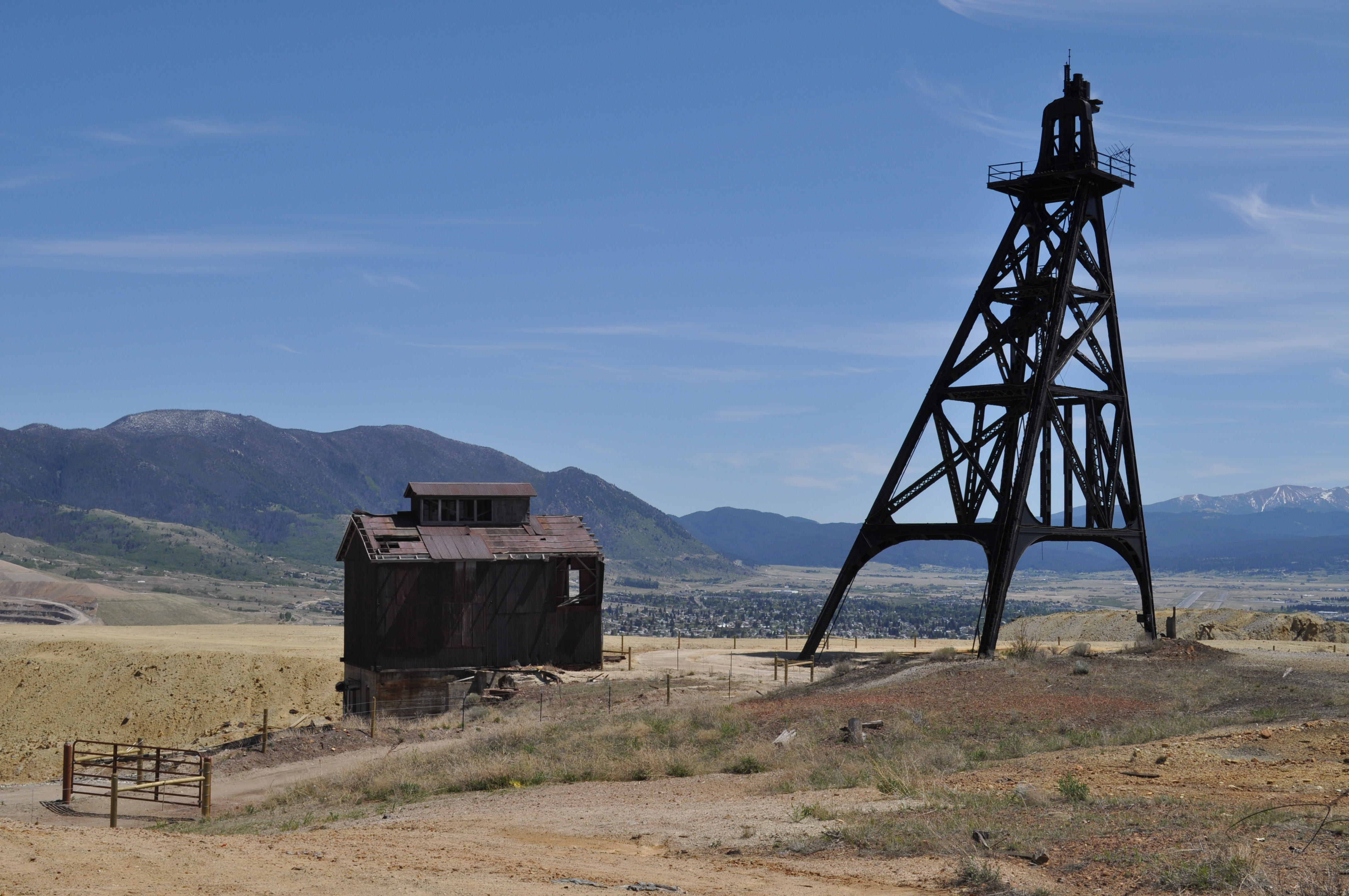 Head Frame, Butte | Devin's Travel Log 2012-2013
