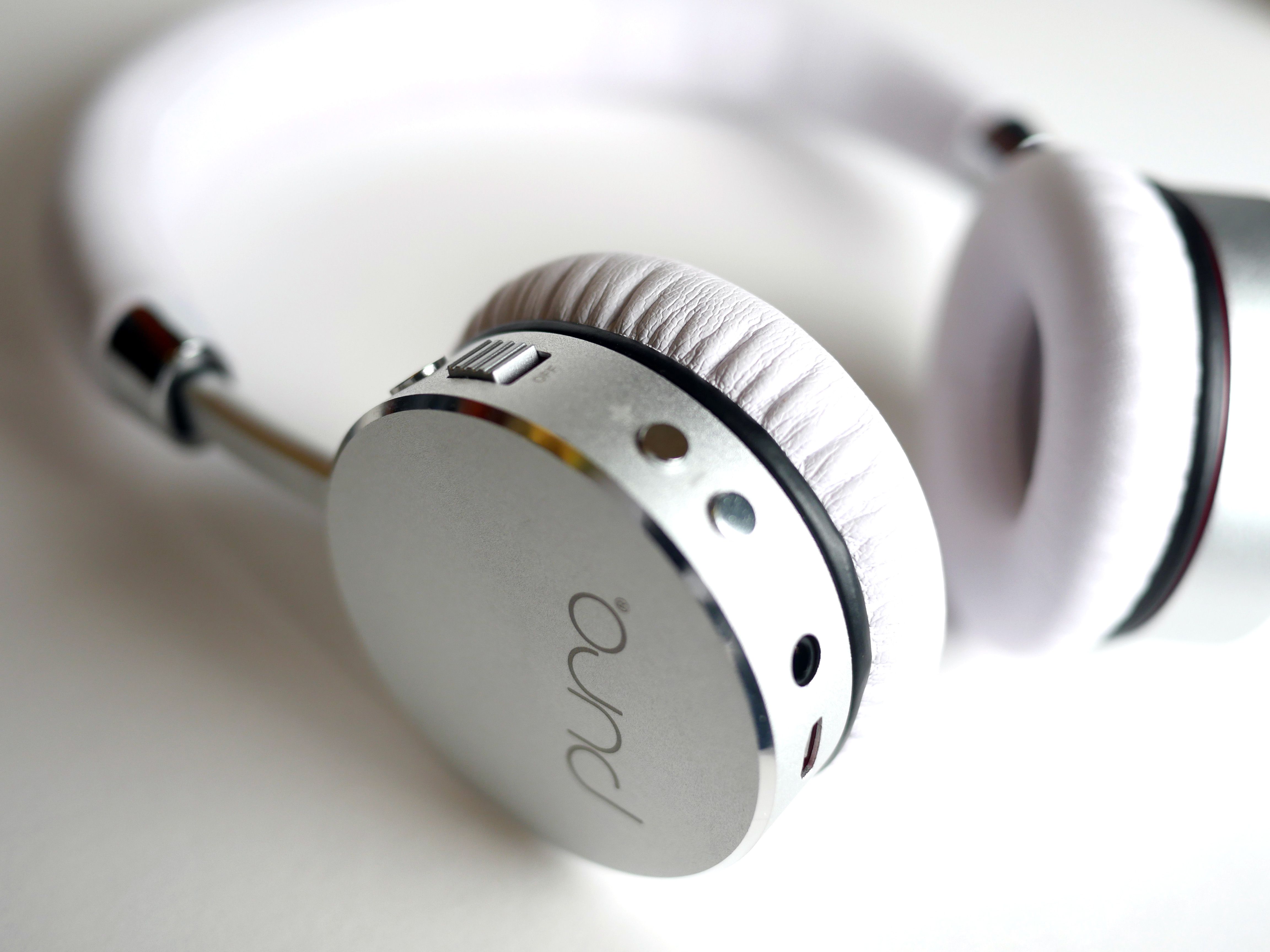 Puro-Sound-Labs-BT2200-Kids-Wireless-Headphones-white-on-white ...