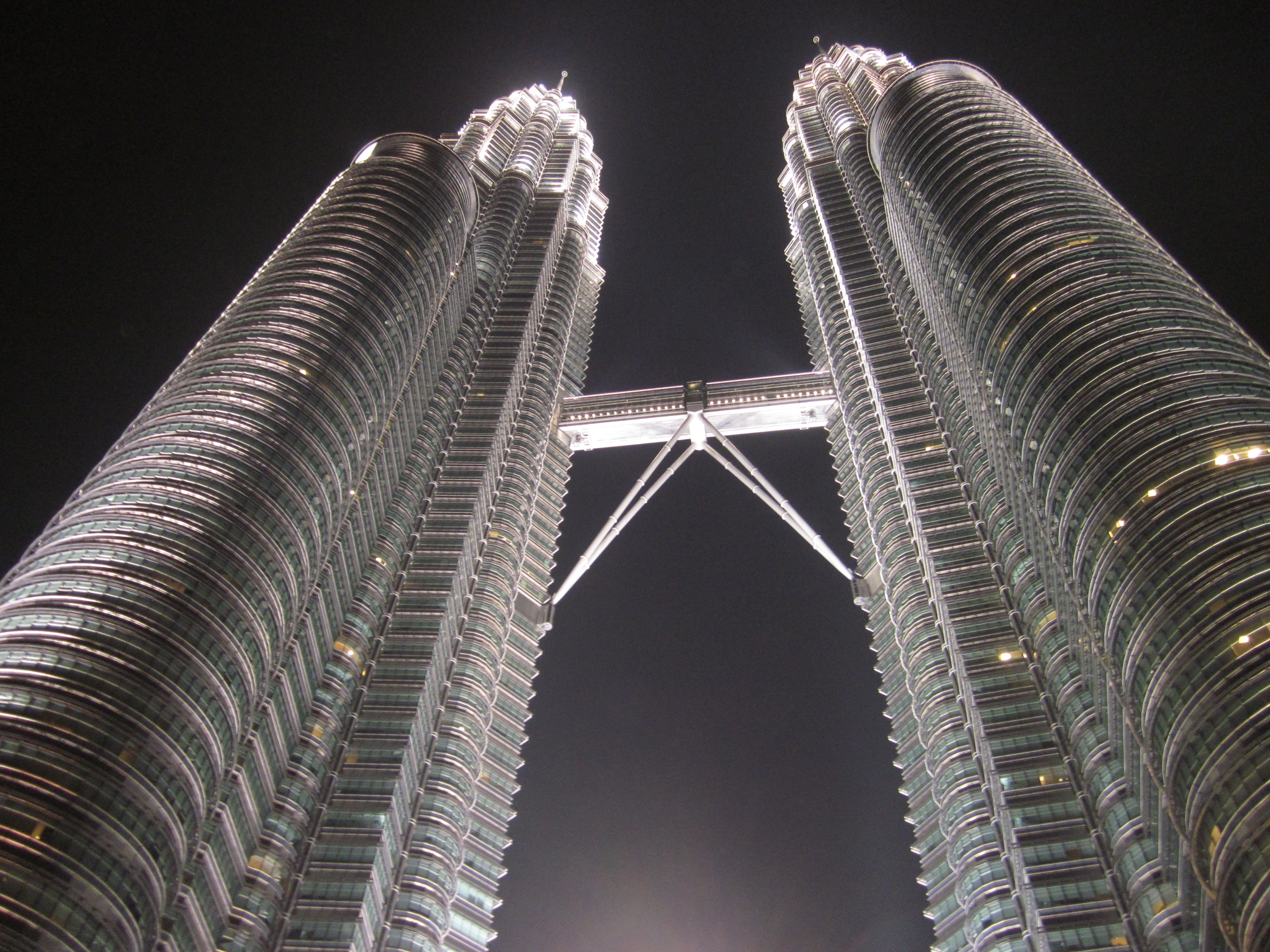 Welcome to Malaysia: High towers and high tea | Freedom 29