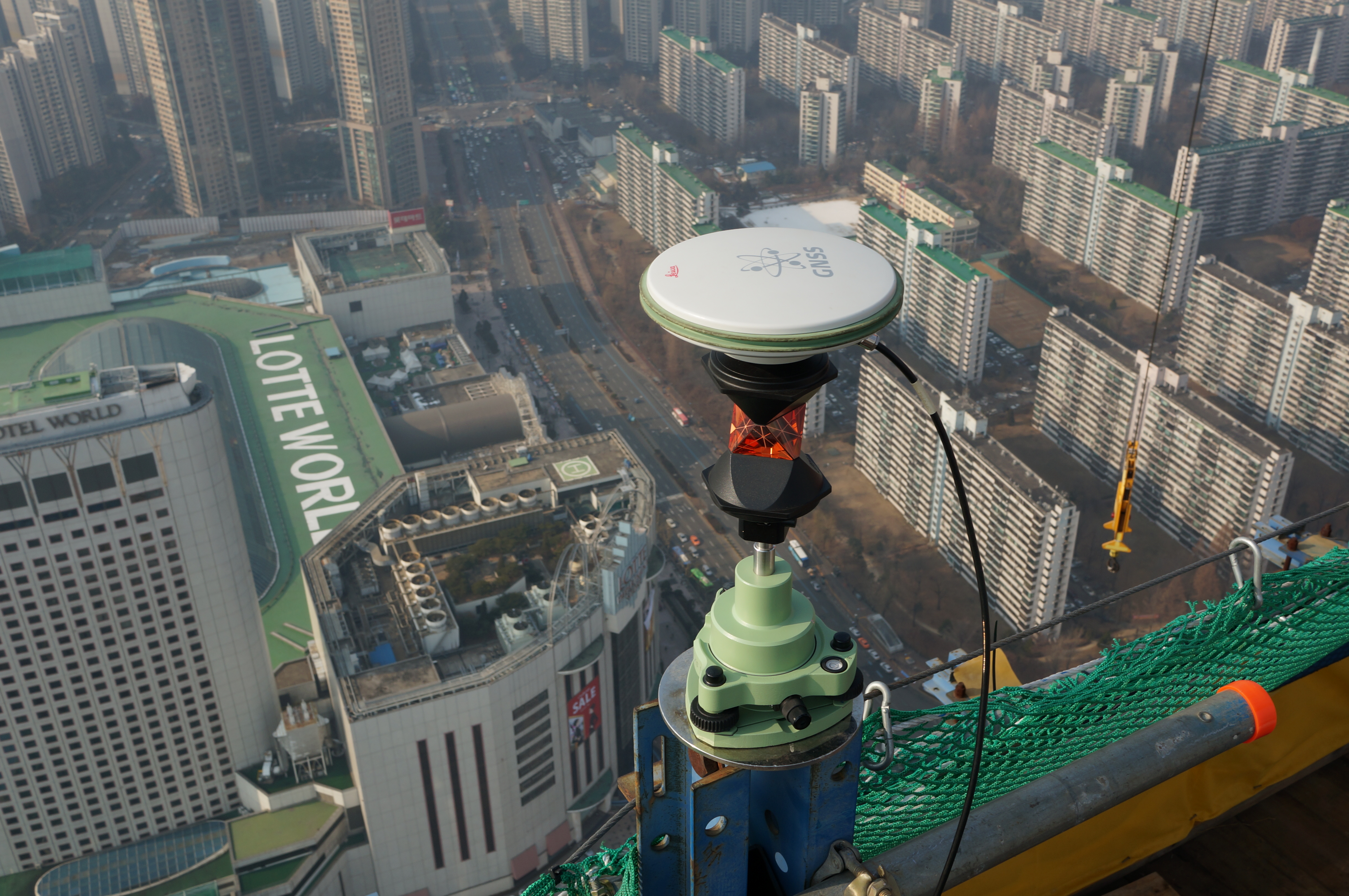 Lotte World Tower to Use GNSS for High Accuracy Construction ...