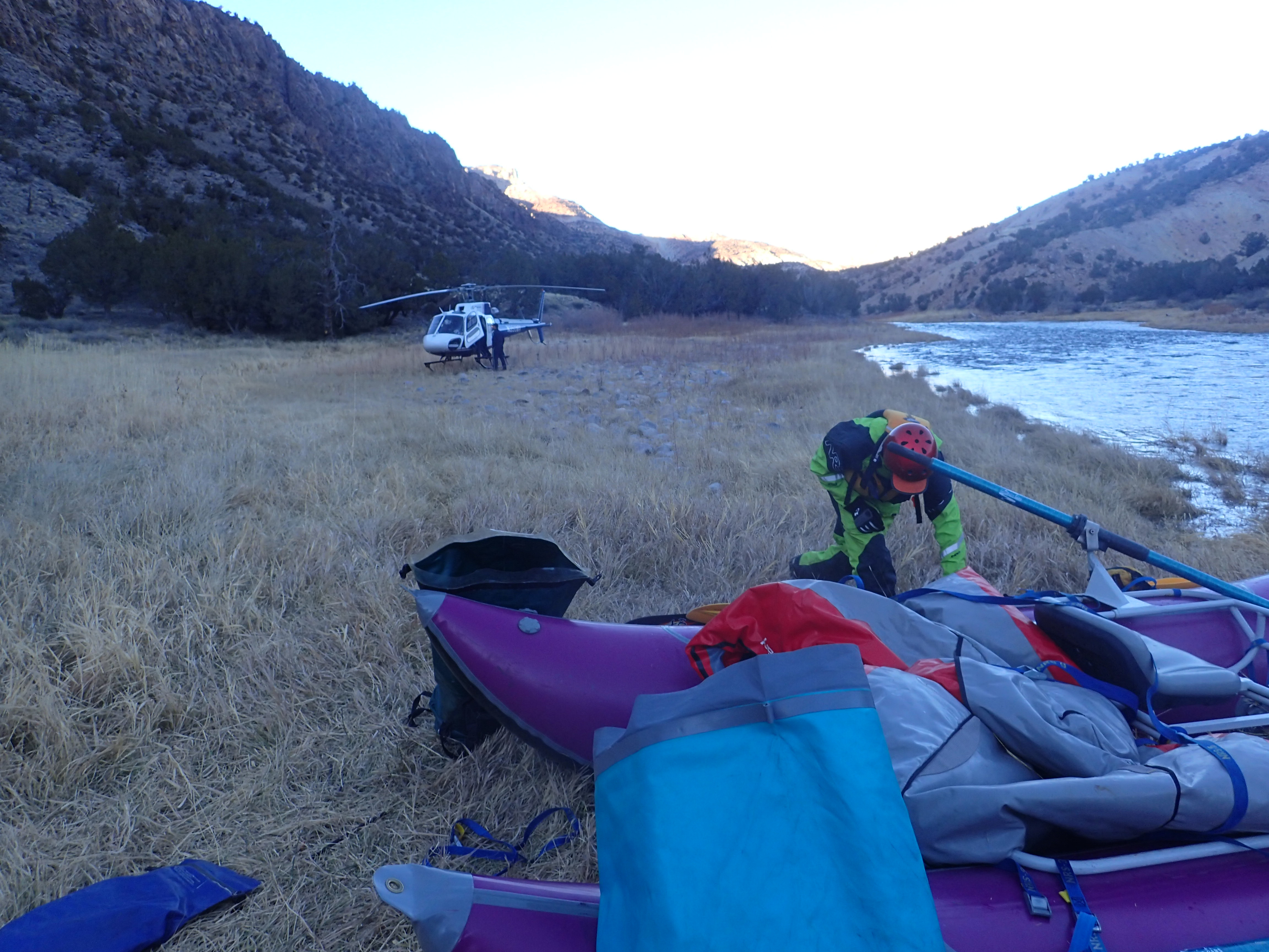 Black Canyon Rafters Rescue Injured Hiker « CBS Denver