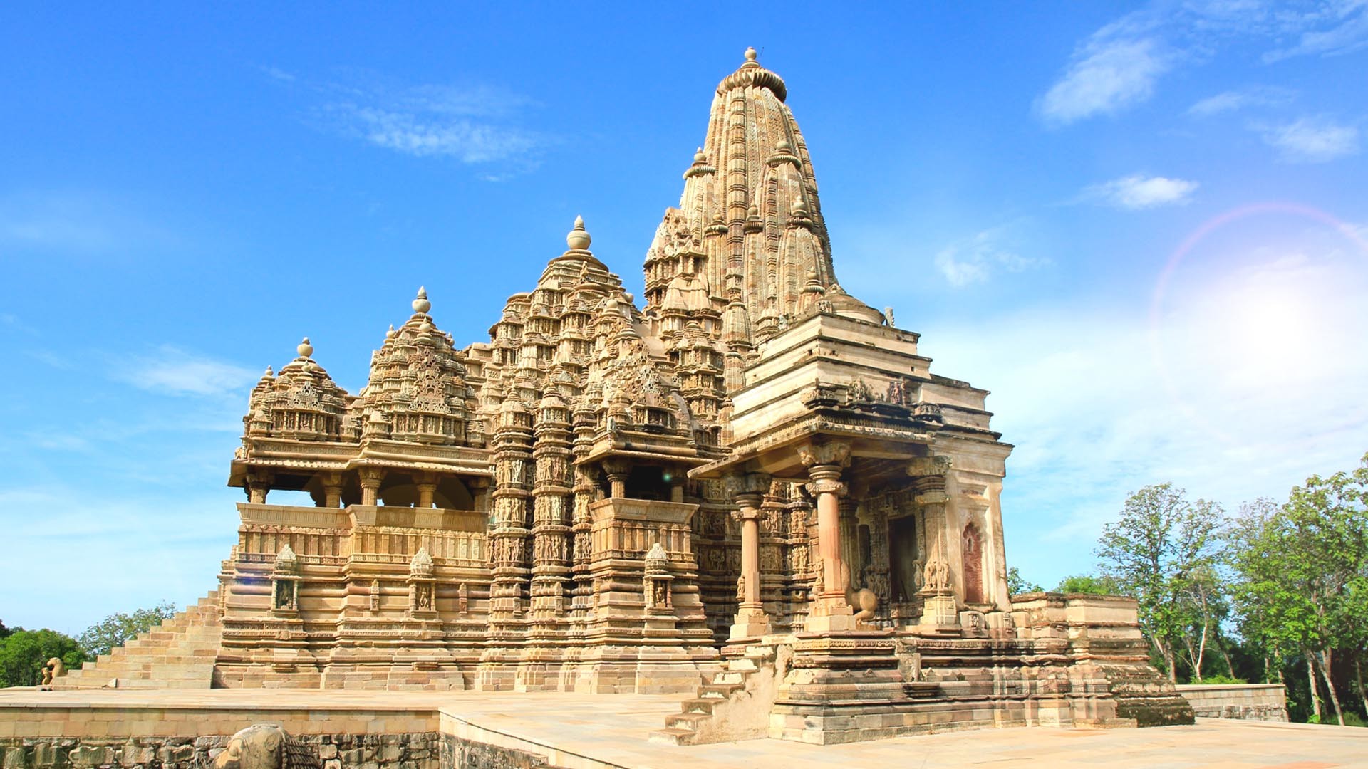Khajuraho - Amazing Historical Temple Site of India – Indian Tourist ...