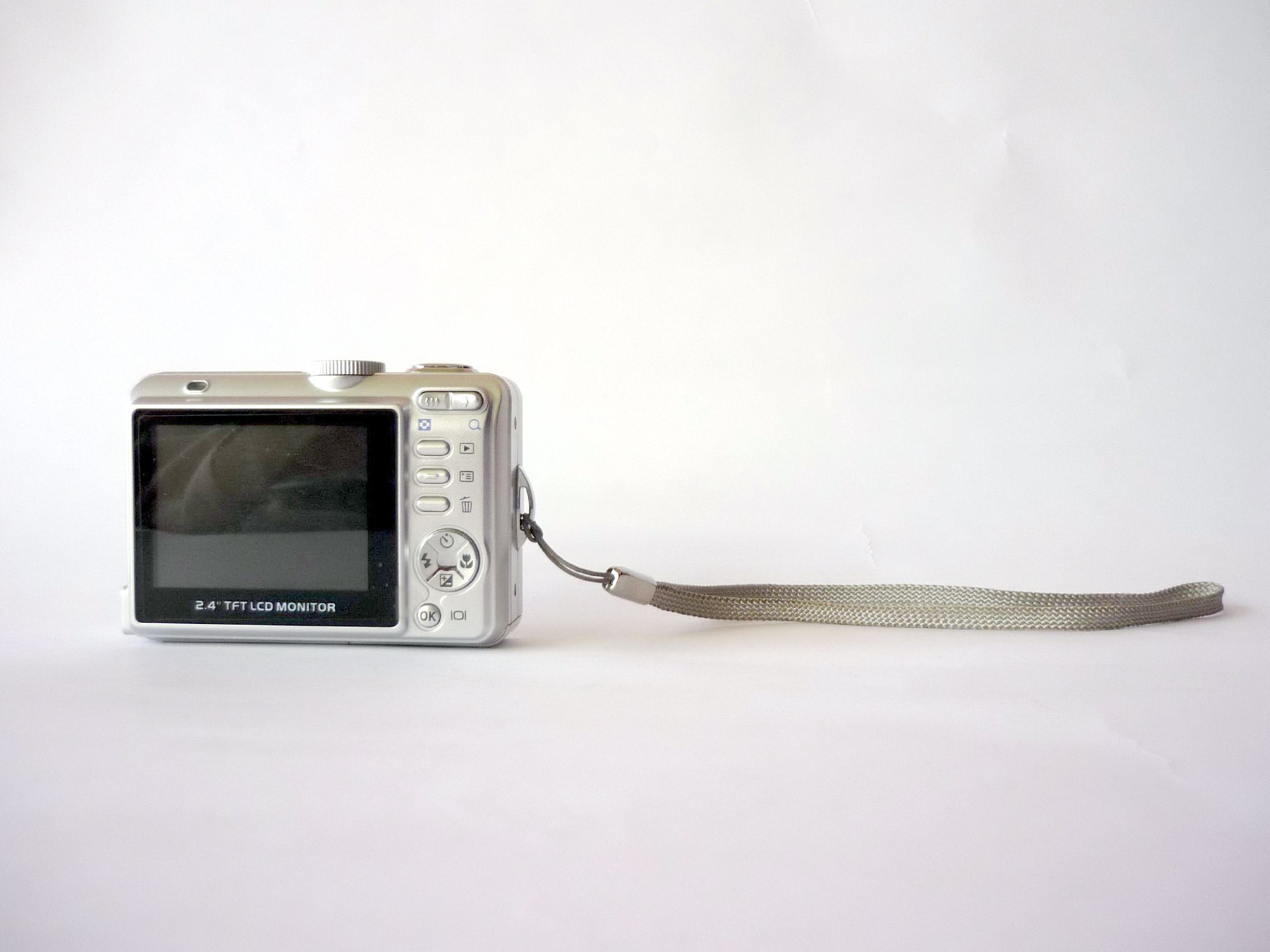Hitachi digital camera photo