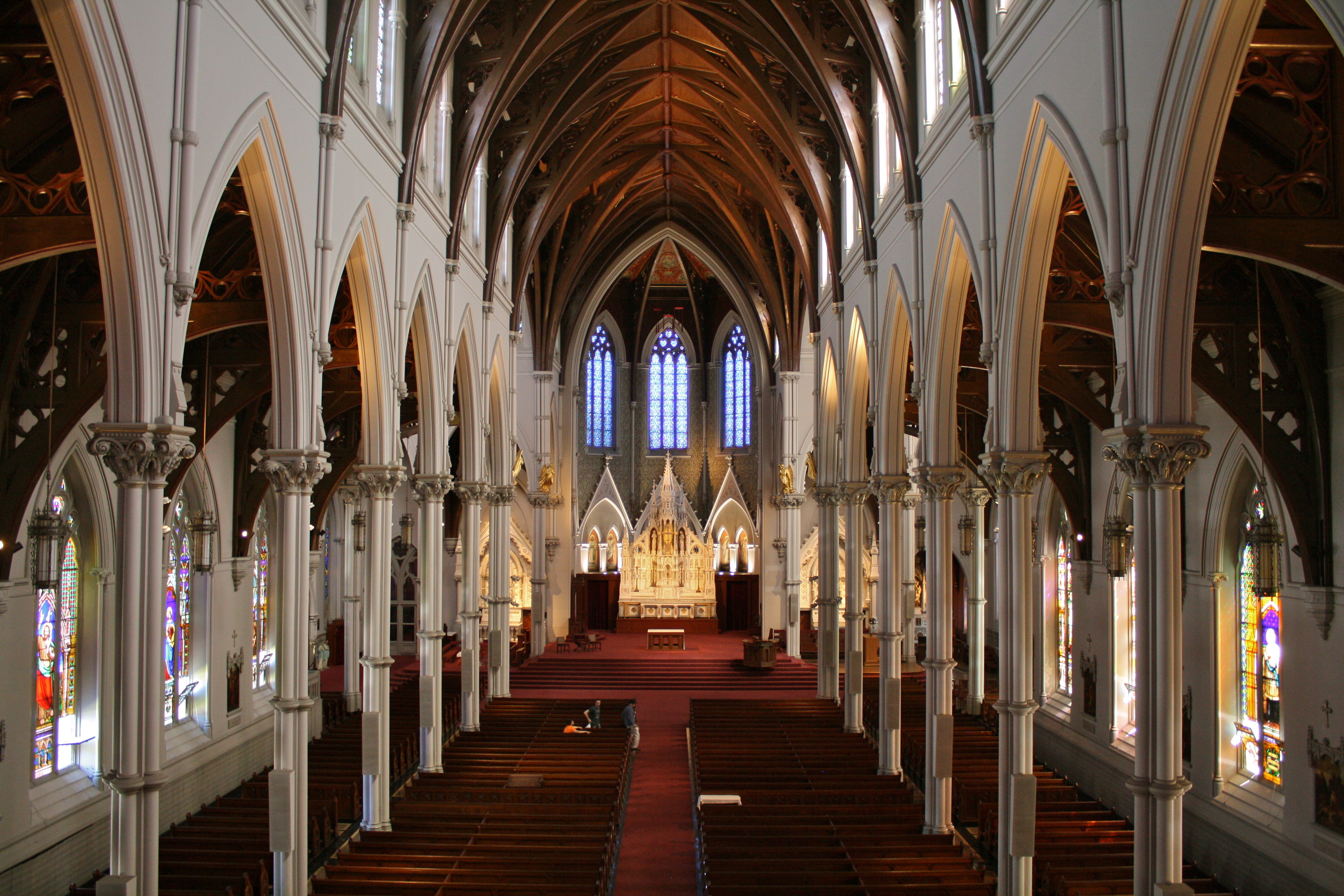 File:Cathedral of the Holy Cross, Boston 1.JPG - Wikimedia Commons
