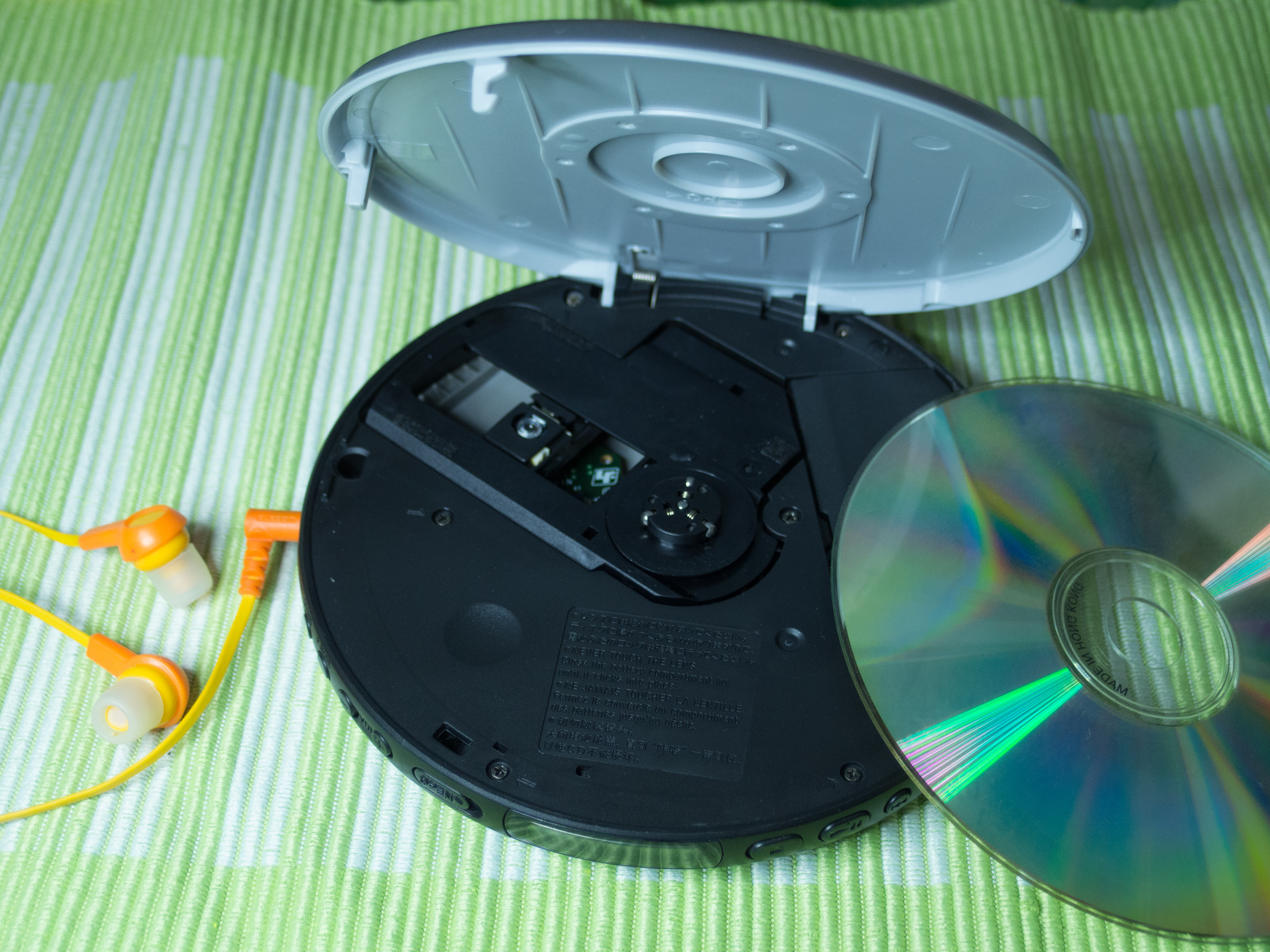 Are CDs Dead As The Use of Streaming Services Continue to Rise? - CT ...
