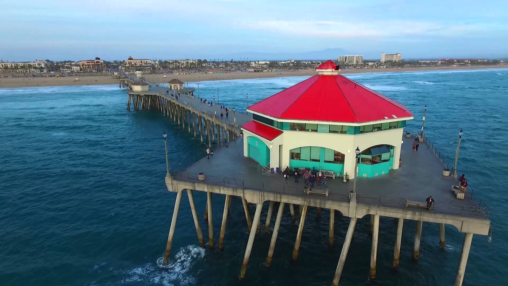 Huntington Beach Pier - YouTube