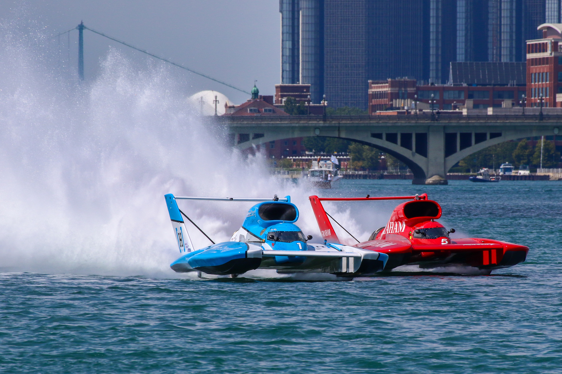 Metro Detroit Chevy Dealers Hydrofest - Hydroplane Racing in Detroit