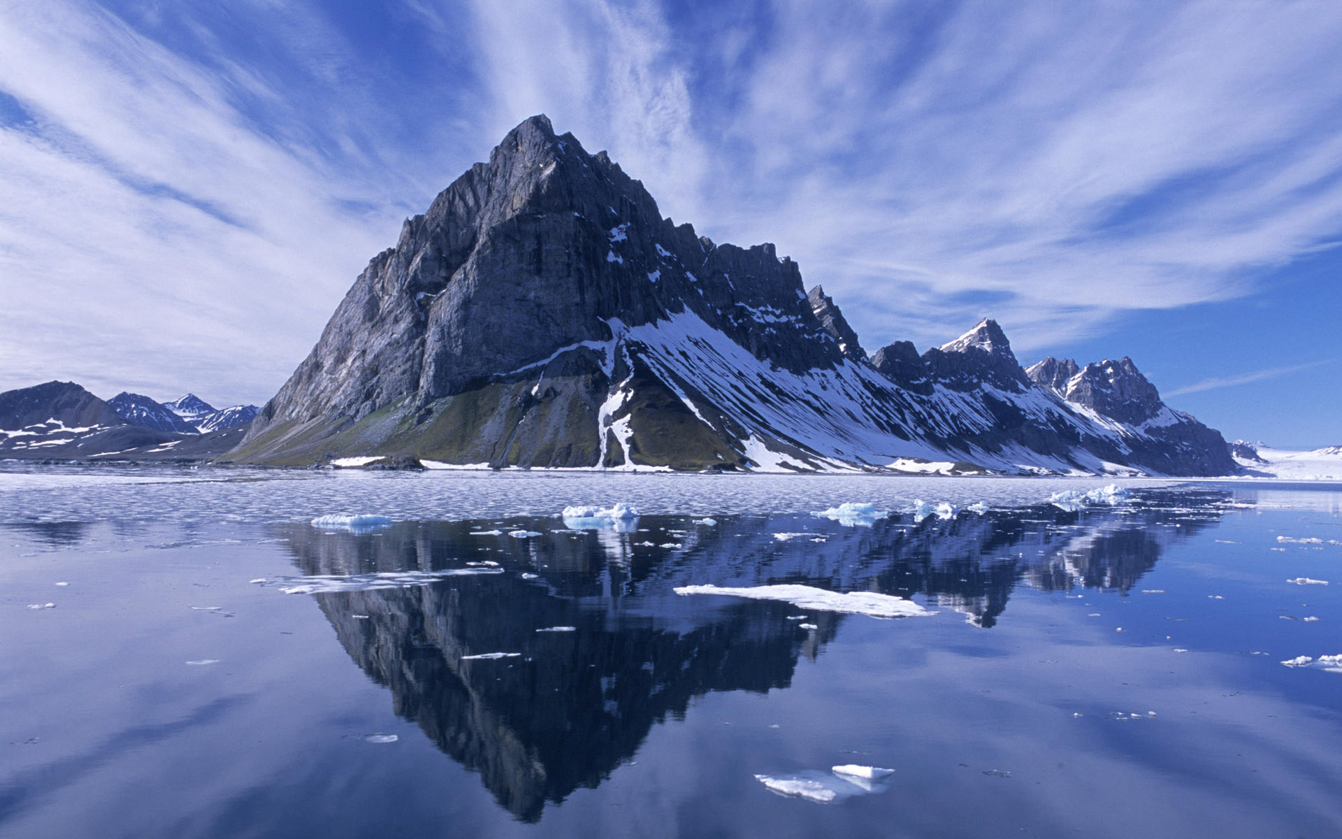 Floating of the ice / 1920 x 1200 / Mountains / Photography ...