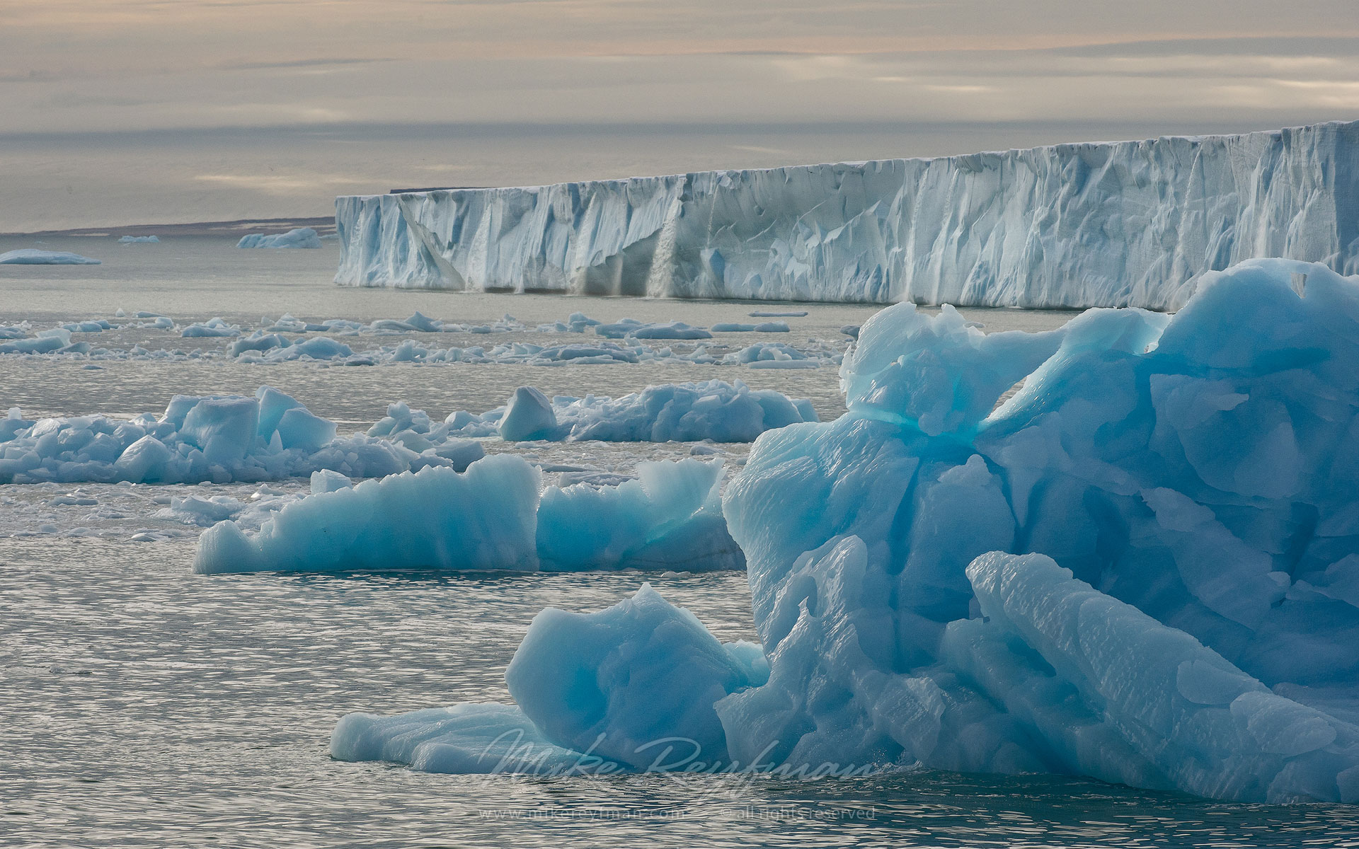 Hear the birth of an iceberg | Earth | EarthSky