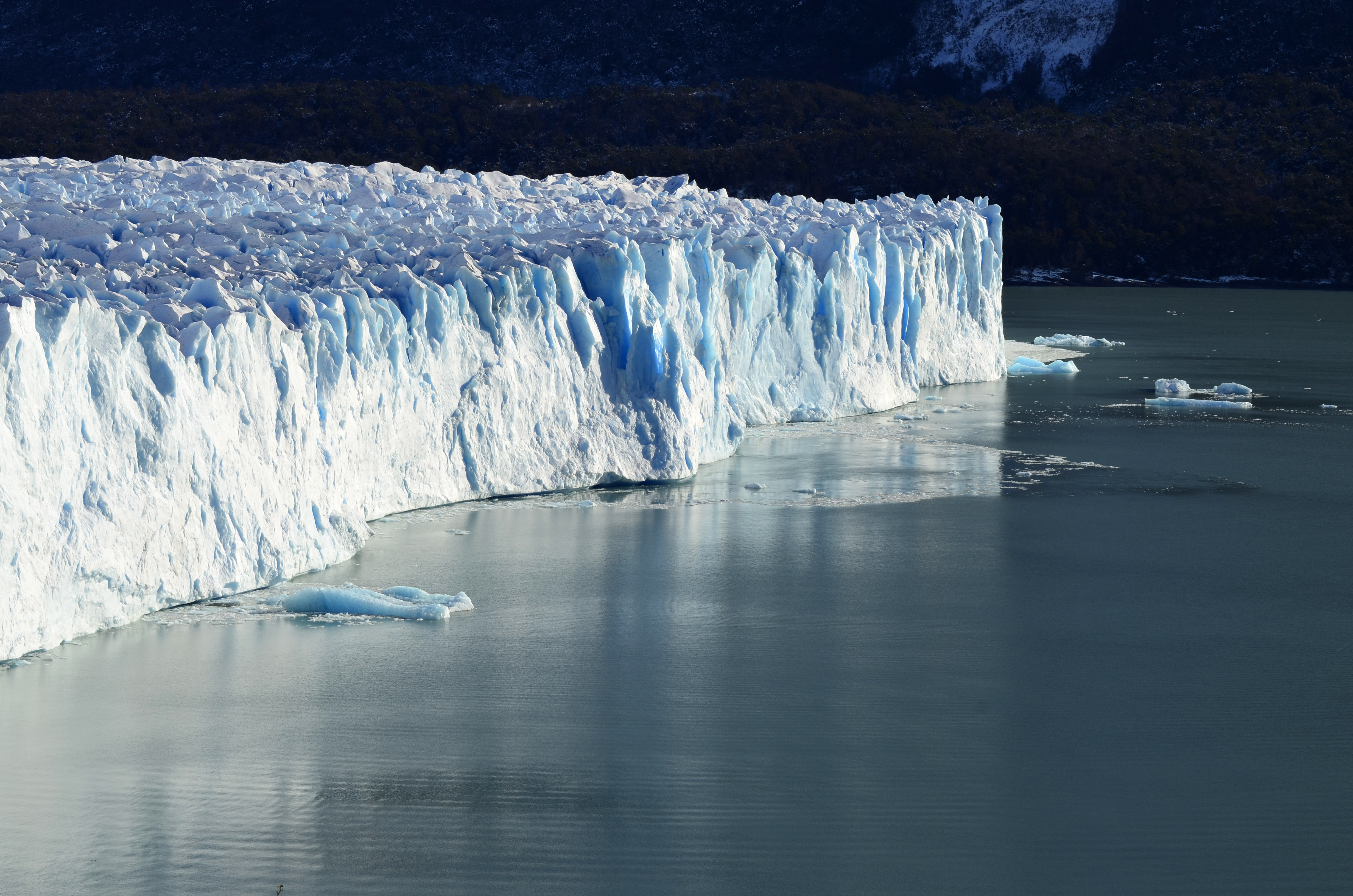 Объясните почему практически все ледники урала. Перито-Морено. Ледник Туэйтса. Ледники и айсберги. Таяние ледников в Антарктиде.