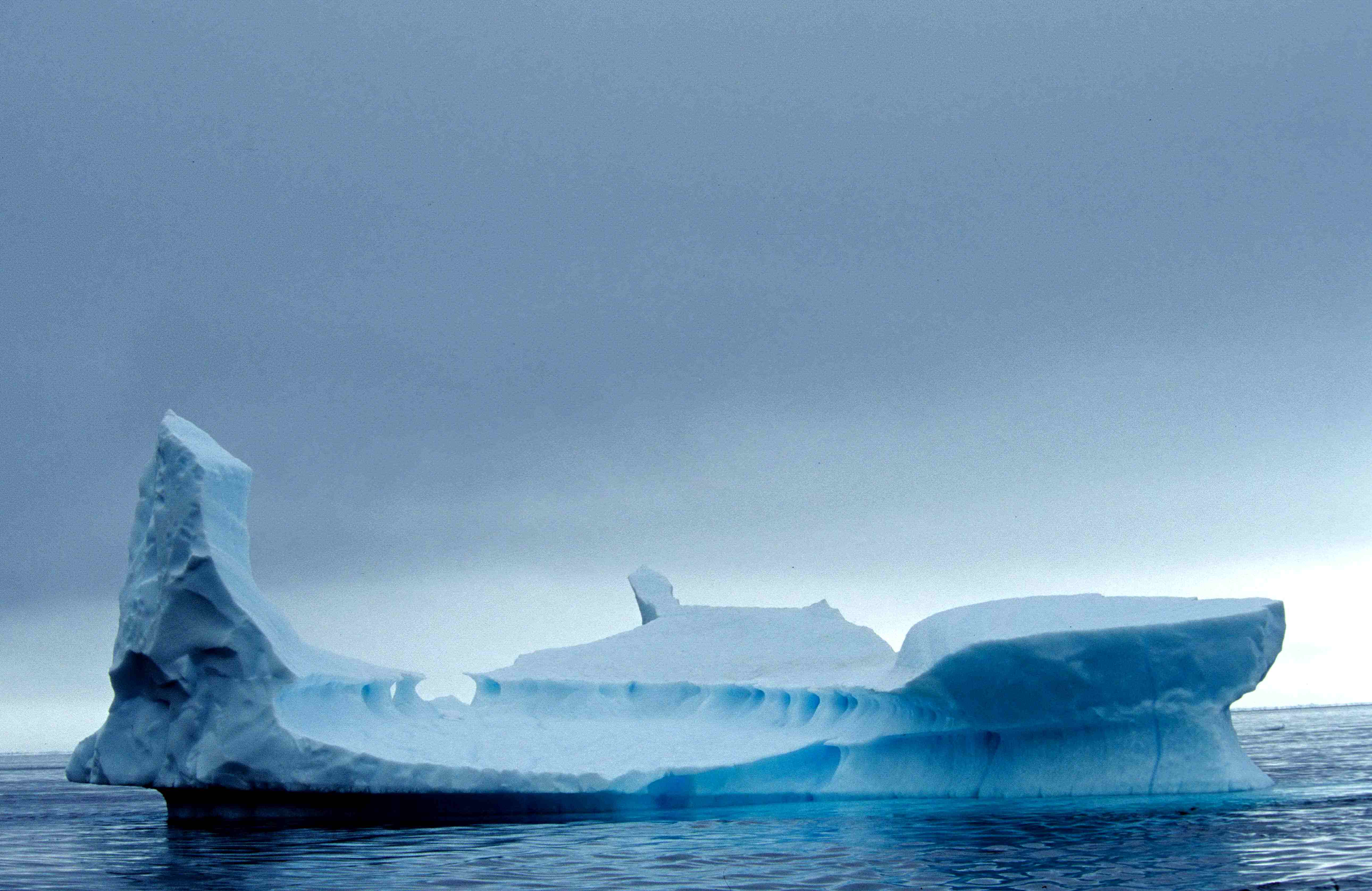Iceberg - Wikimedia Commons
