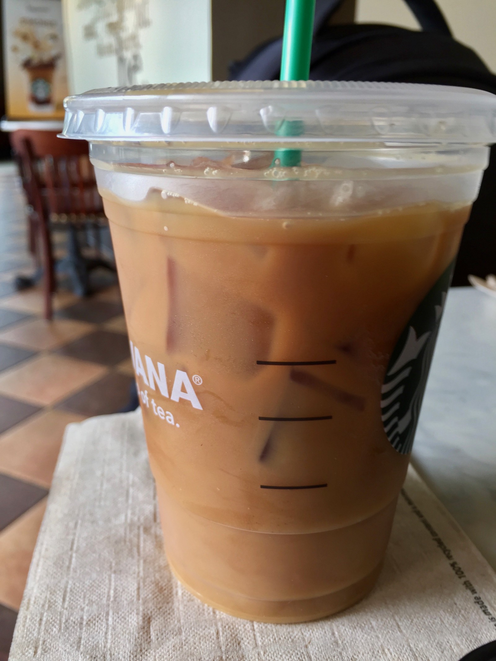 Starbucks Vanilla Sweet Cream Cold Brew Review — It's like a Cold ...