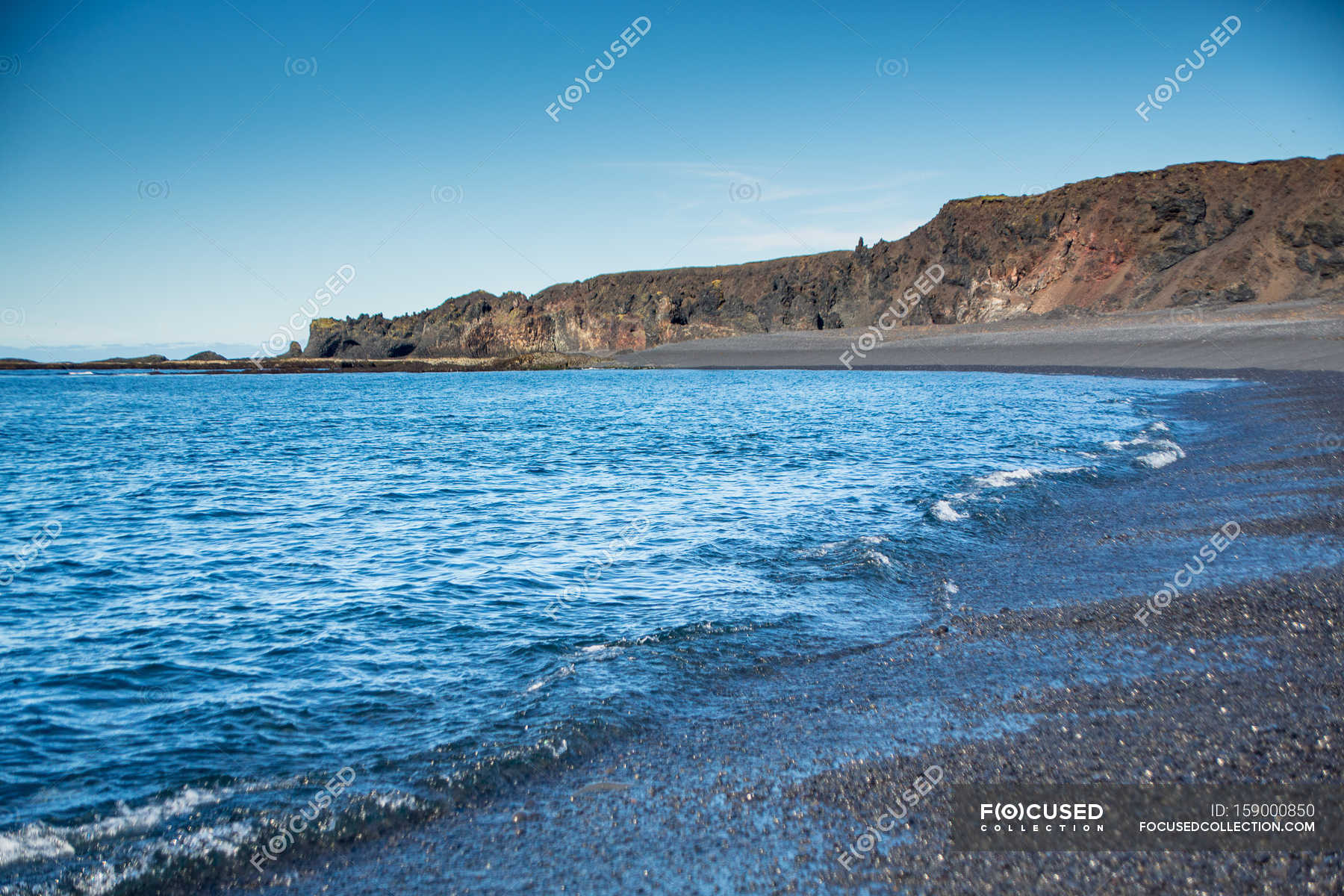 Seascape with Icelandic coast — Stock Photo | #159000850