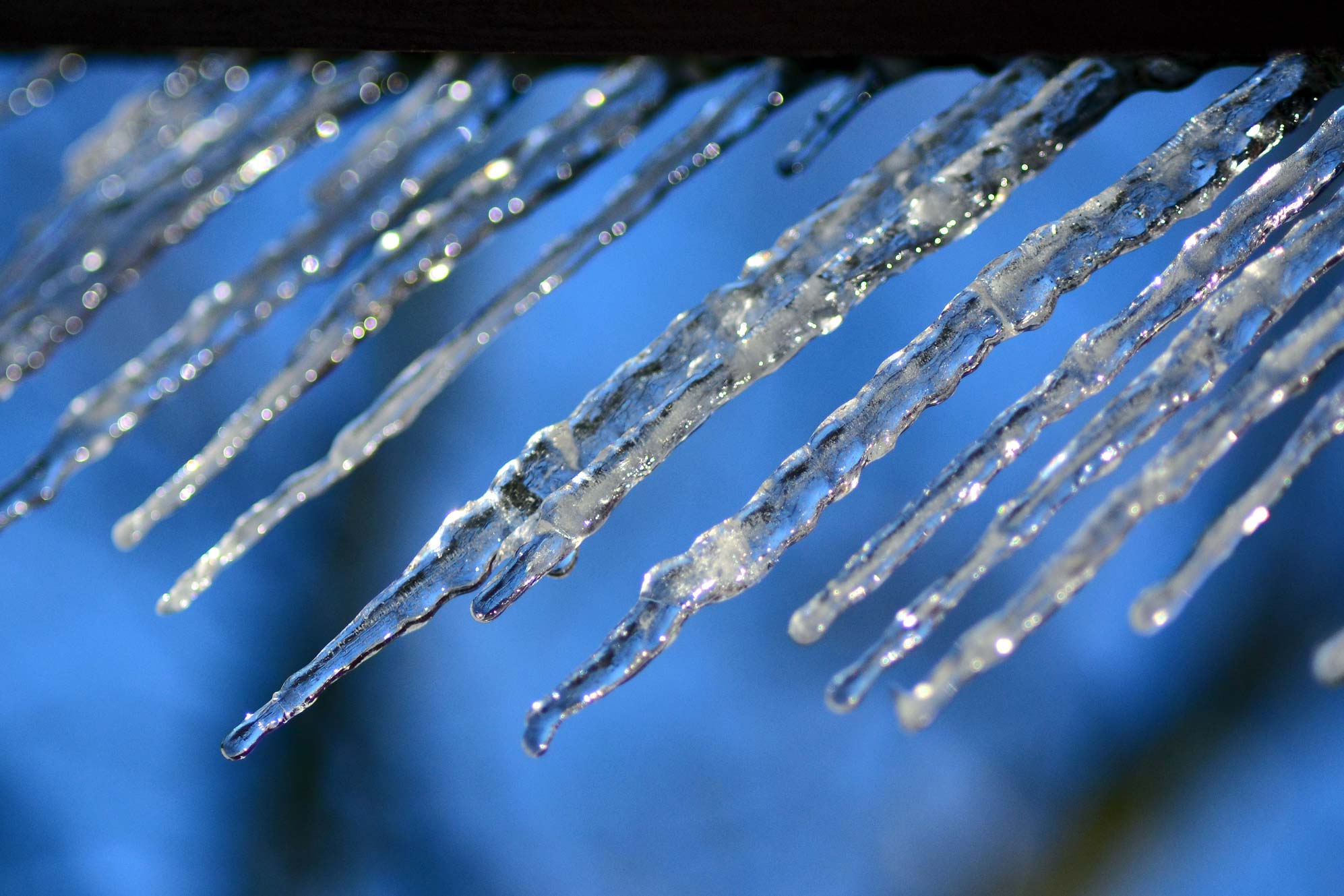 Why Icicles Are Wavy | A Moment of Science - Indiana Public Media