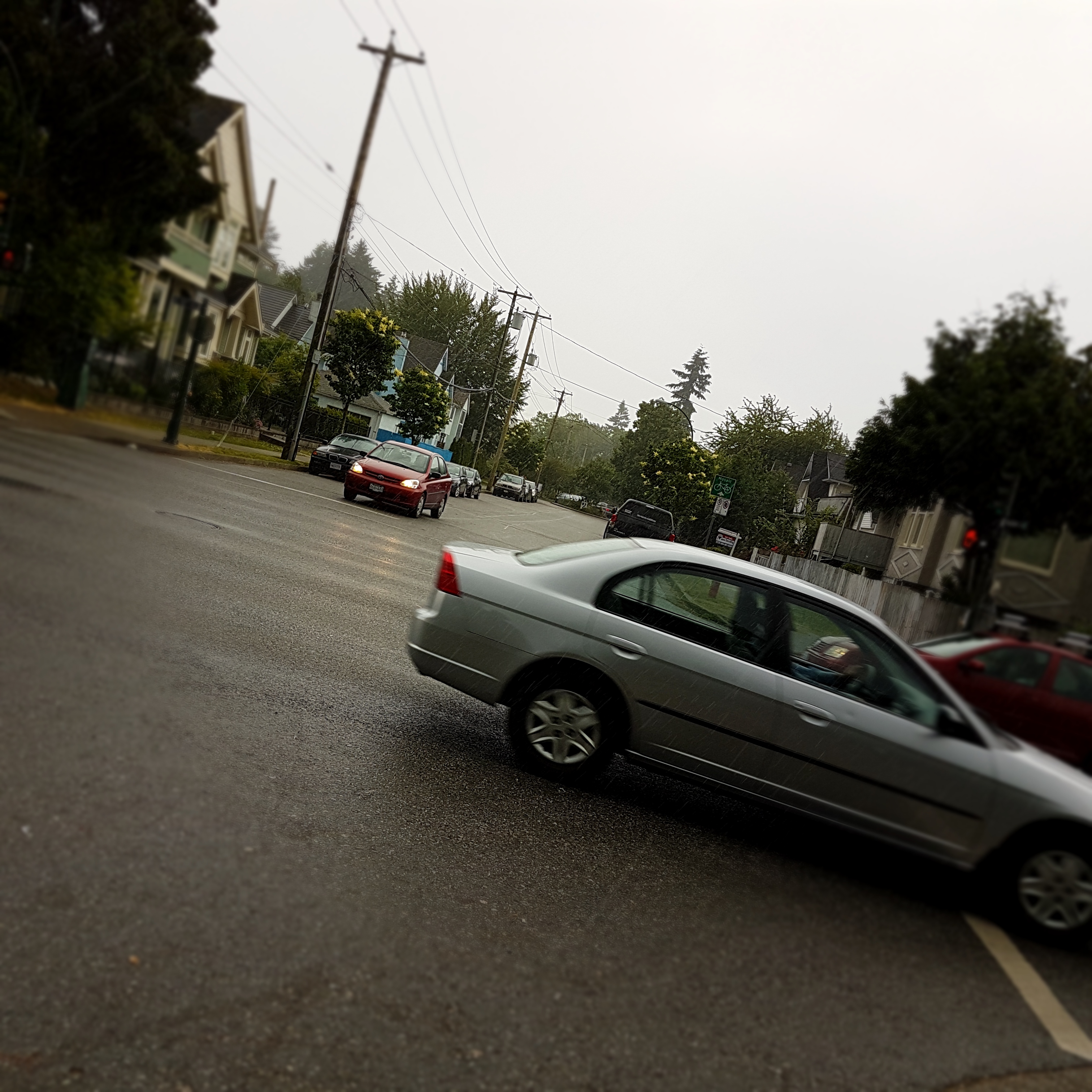 Illegally running the red light at the worse possible time: when it just started raining & the road is slippery 20160527_173434, Bicycling, Bicyclingfromwork, Bike2workpix, Car, HQ Photo